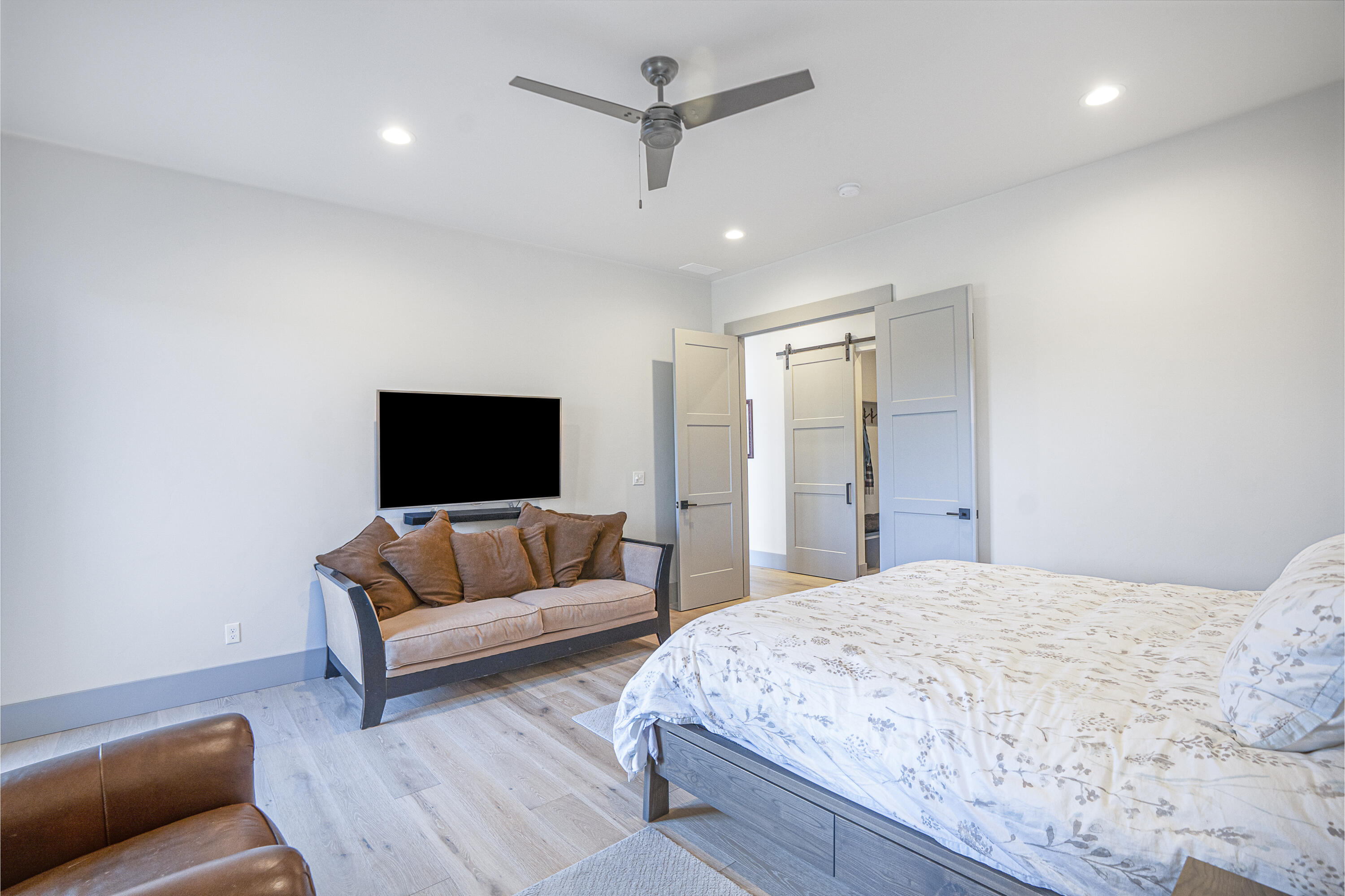 597 Highland Meadow Loop