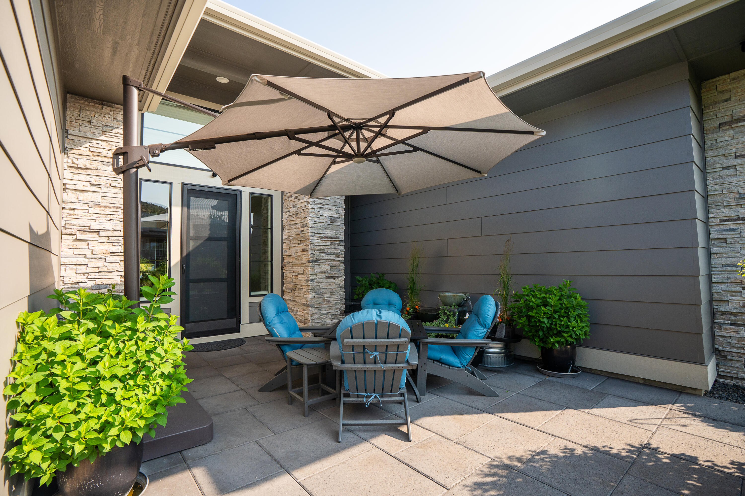 597 Highland Meadow Loop