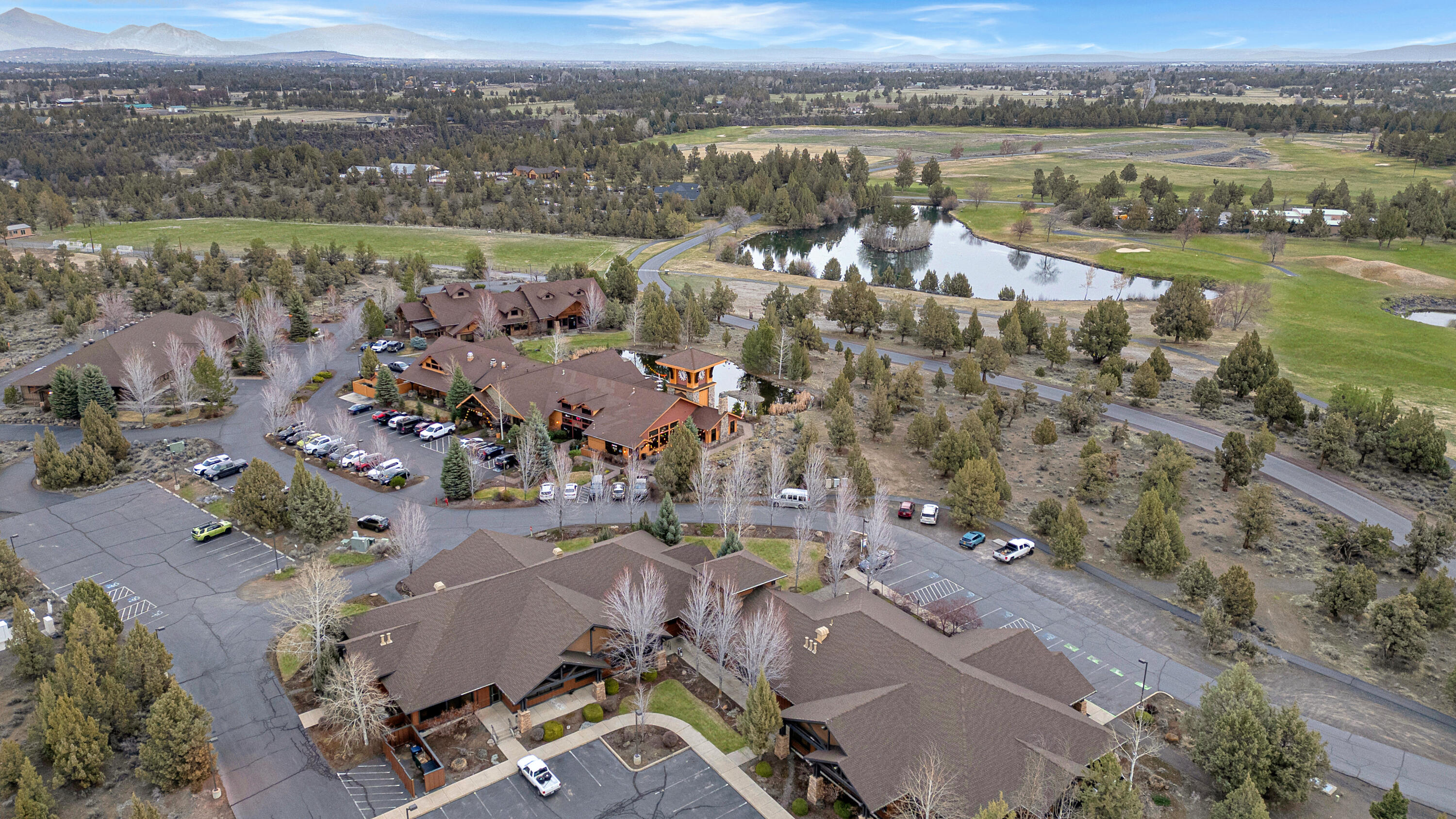 597 Highland Meadow Loop