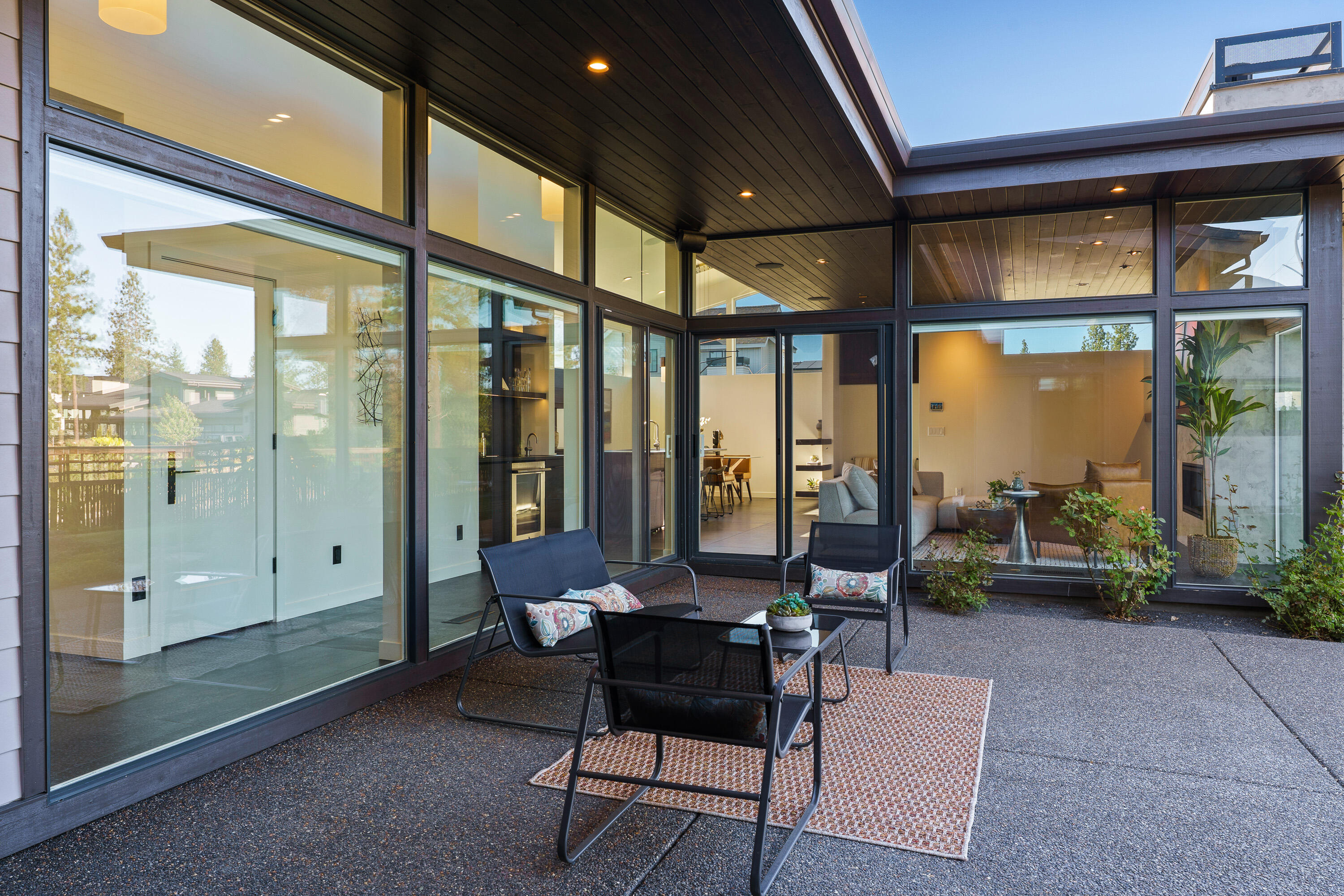 3101 NW Blodgett Way