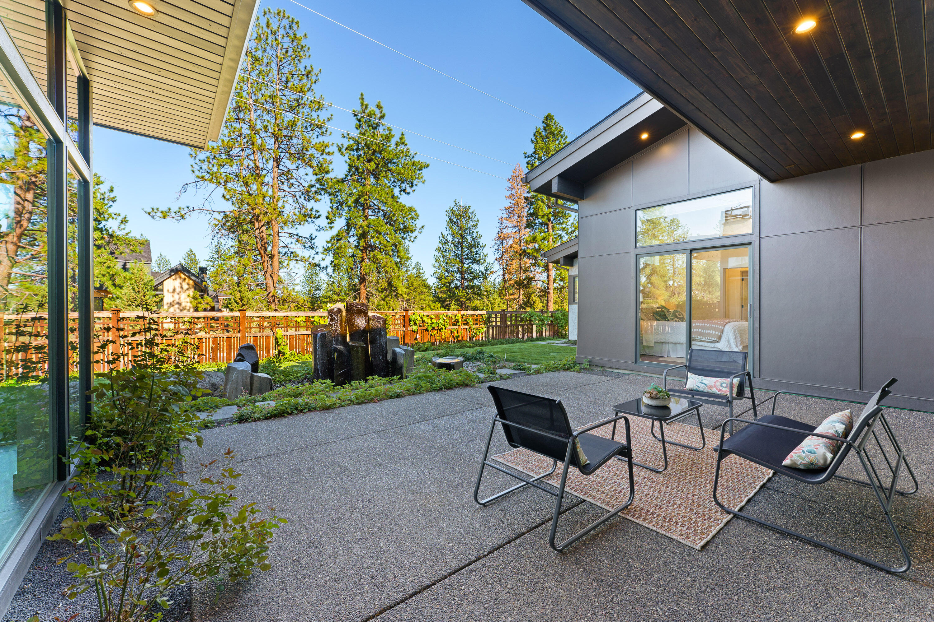 3101 NW Blodgett Way