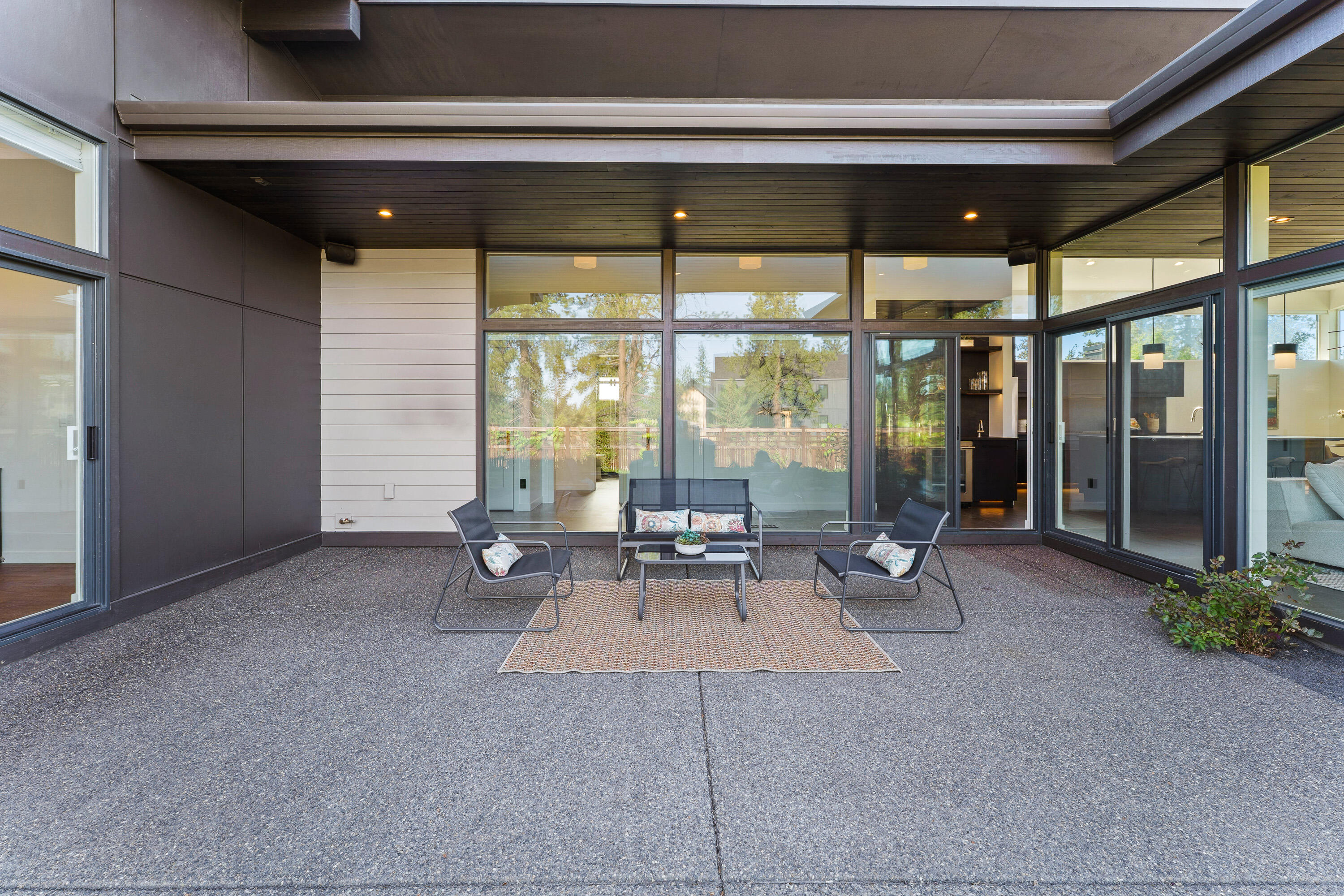 3101 NW Blodgett Way