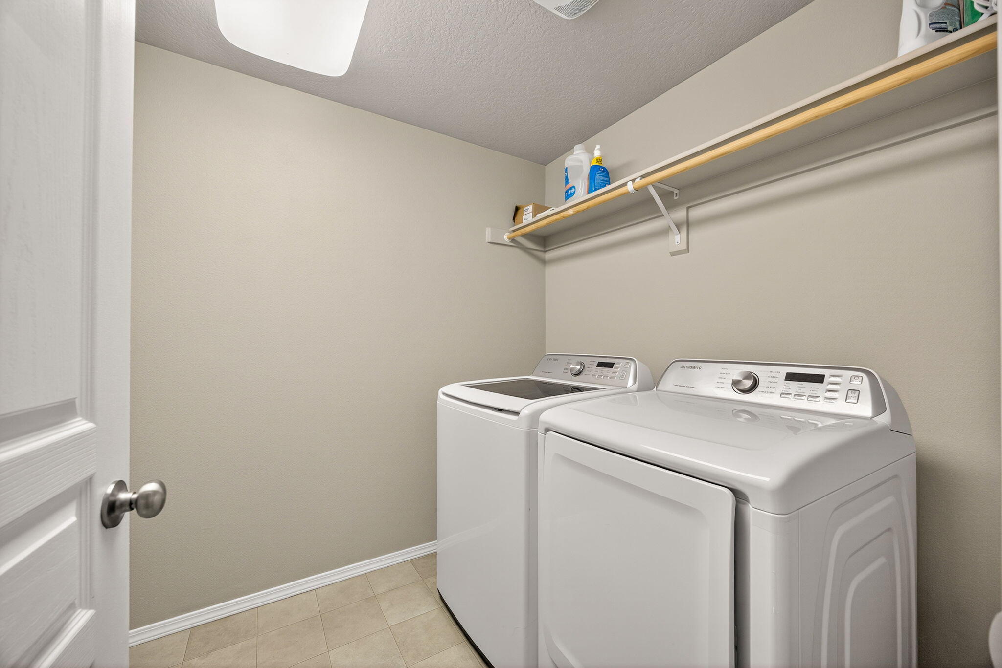 2283 Kingswood Drive