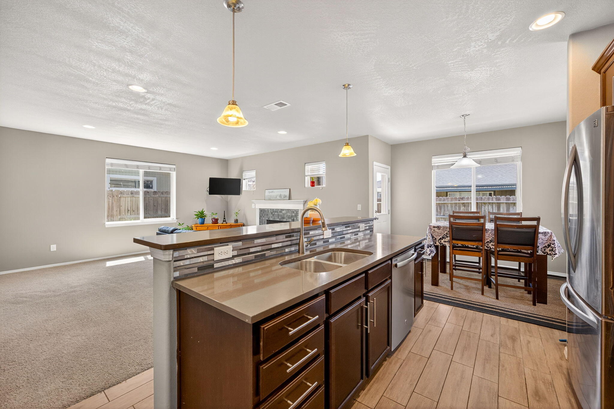 2283 Kingswood Drive