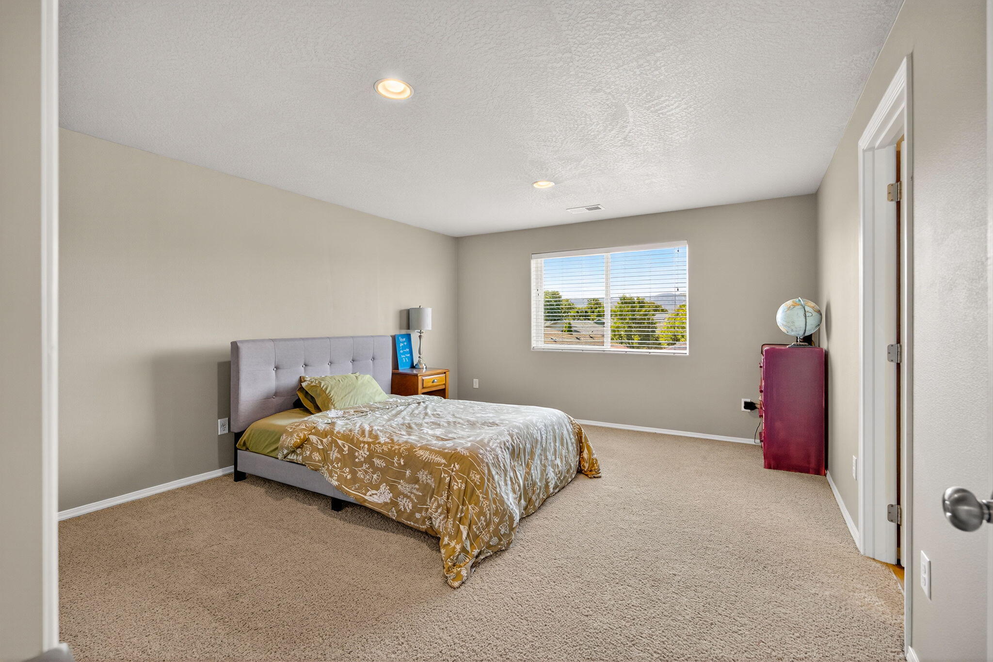 2283 Kingswood Drive