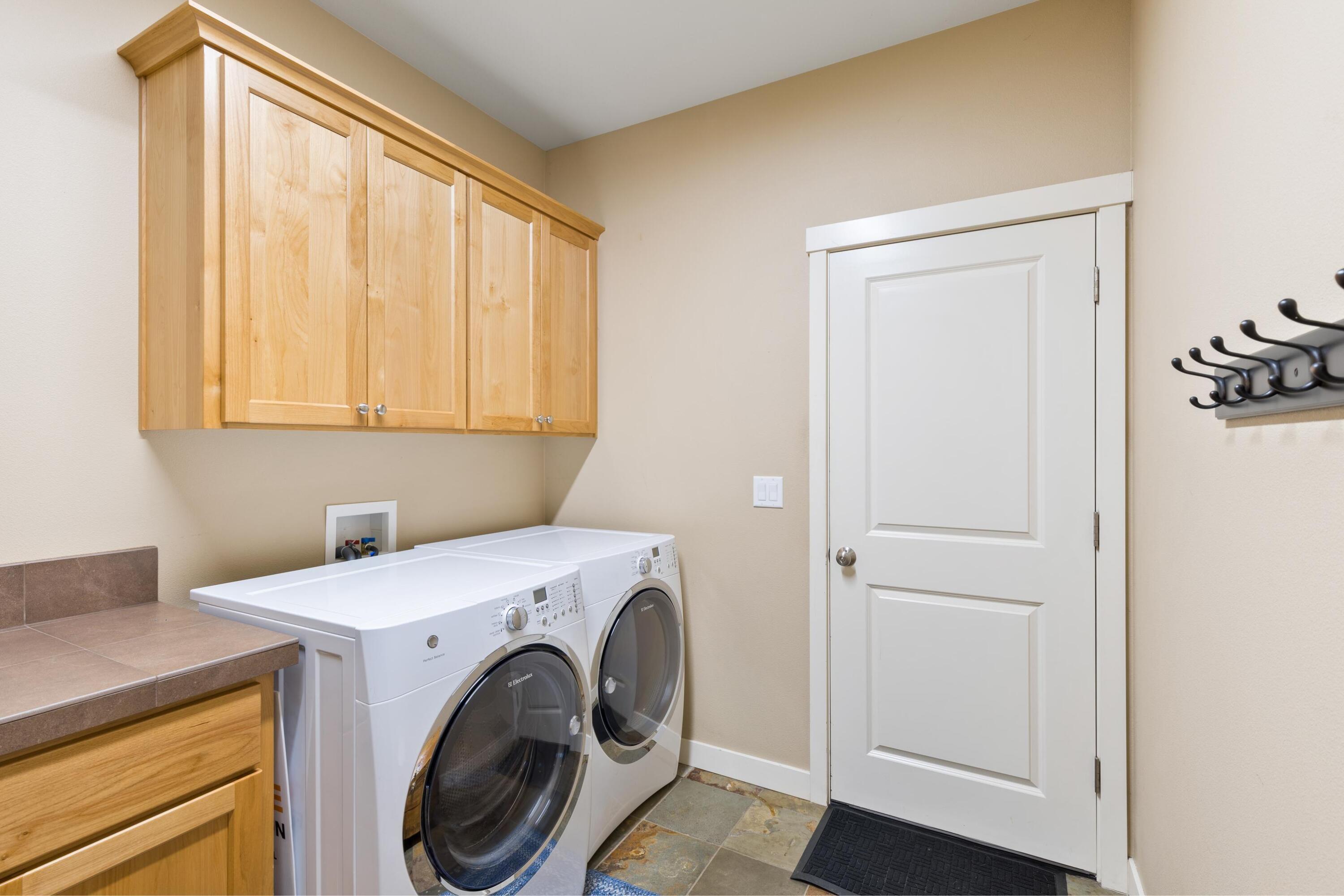 2153 NW Clearwater Drive