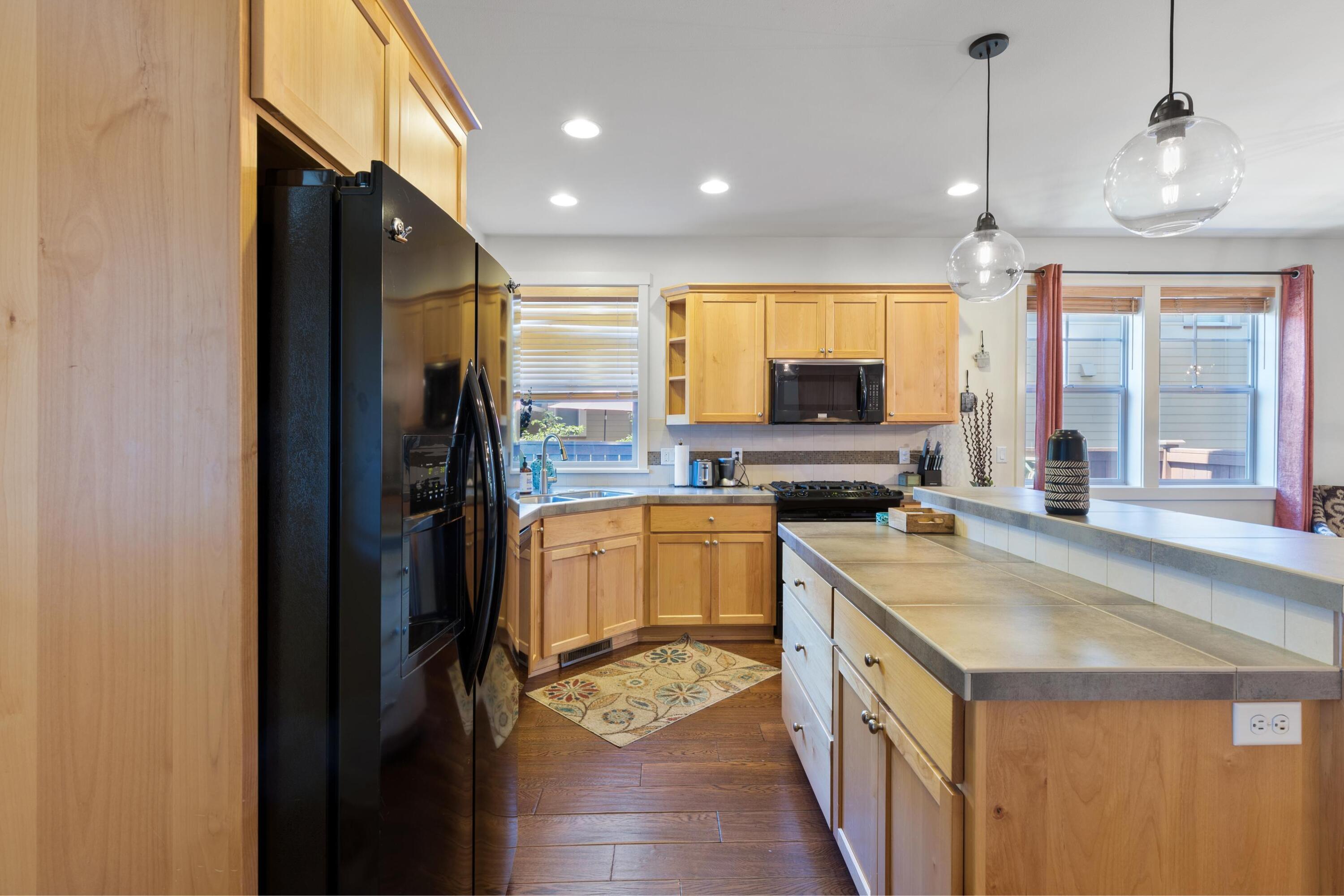 2153 NW Clearwater Drive