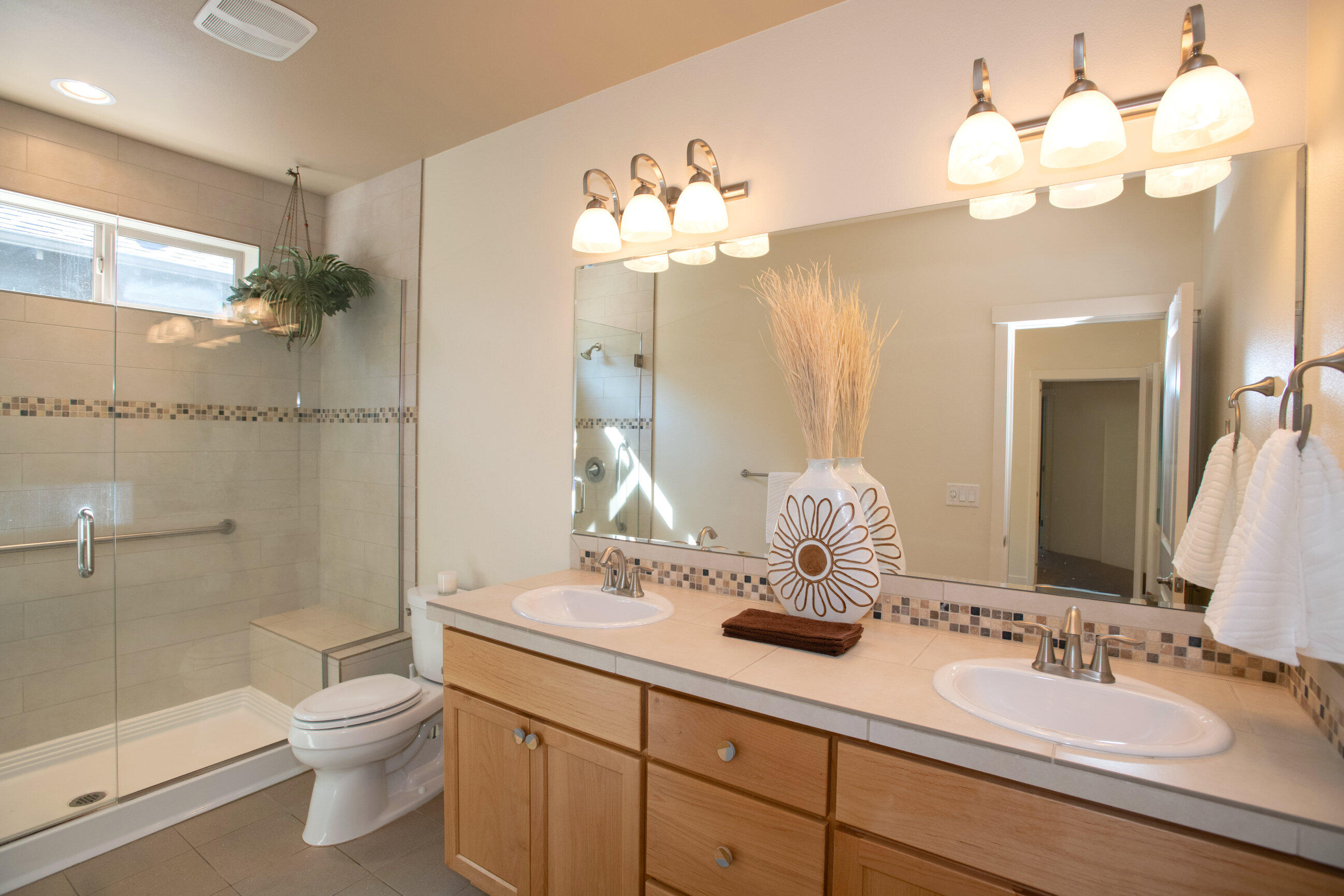 2153 NW Clearwater Drive