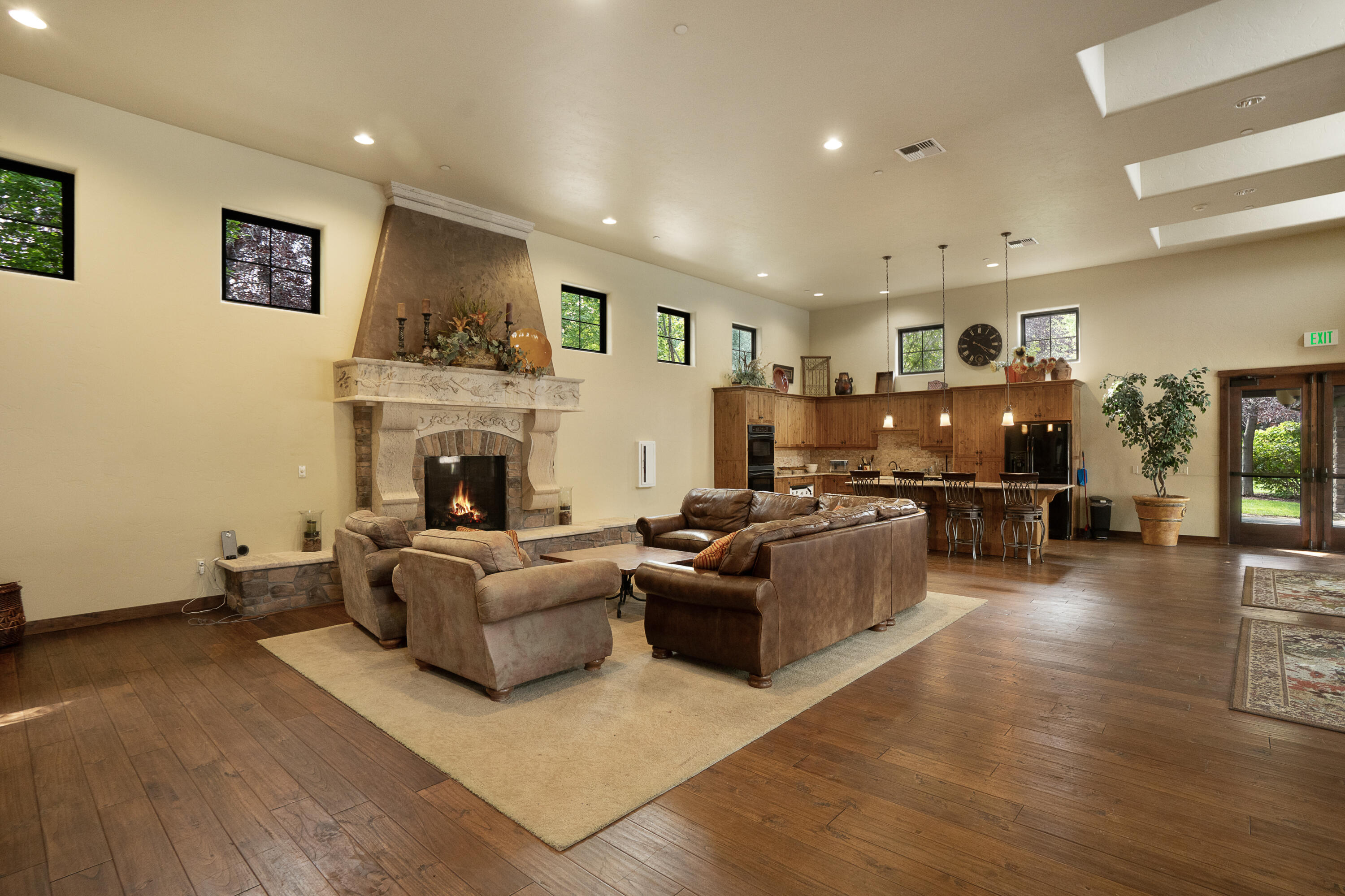 63169 NW Via Cambria