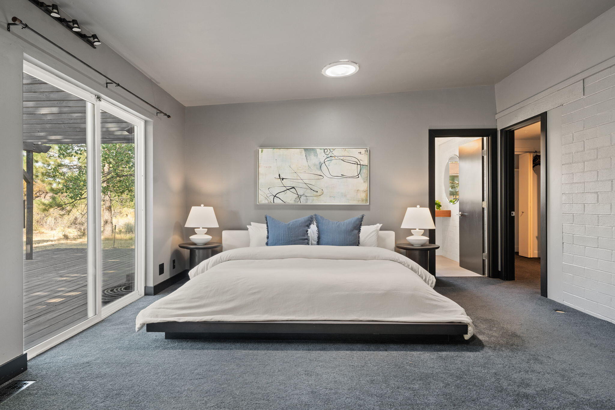 20409 Pine Vista Drive