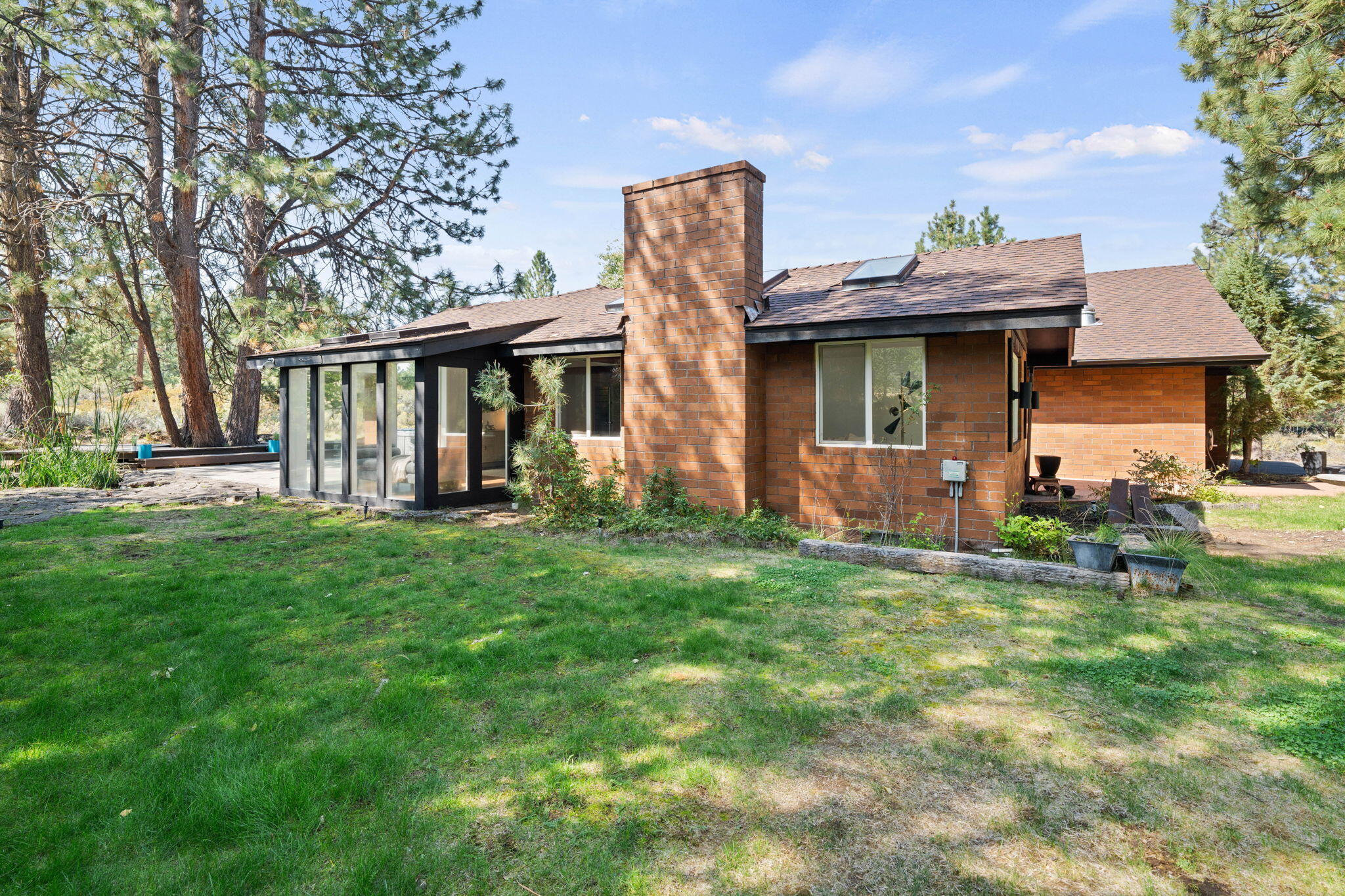 20409 Pine Vista Drive