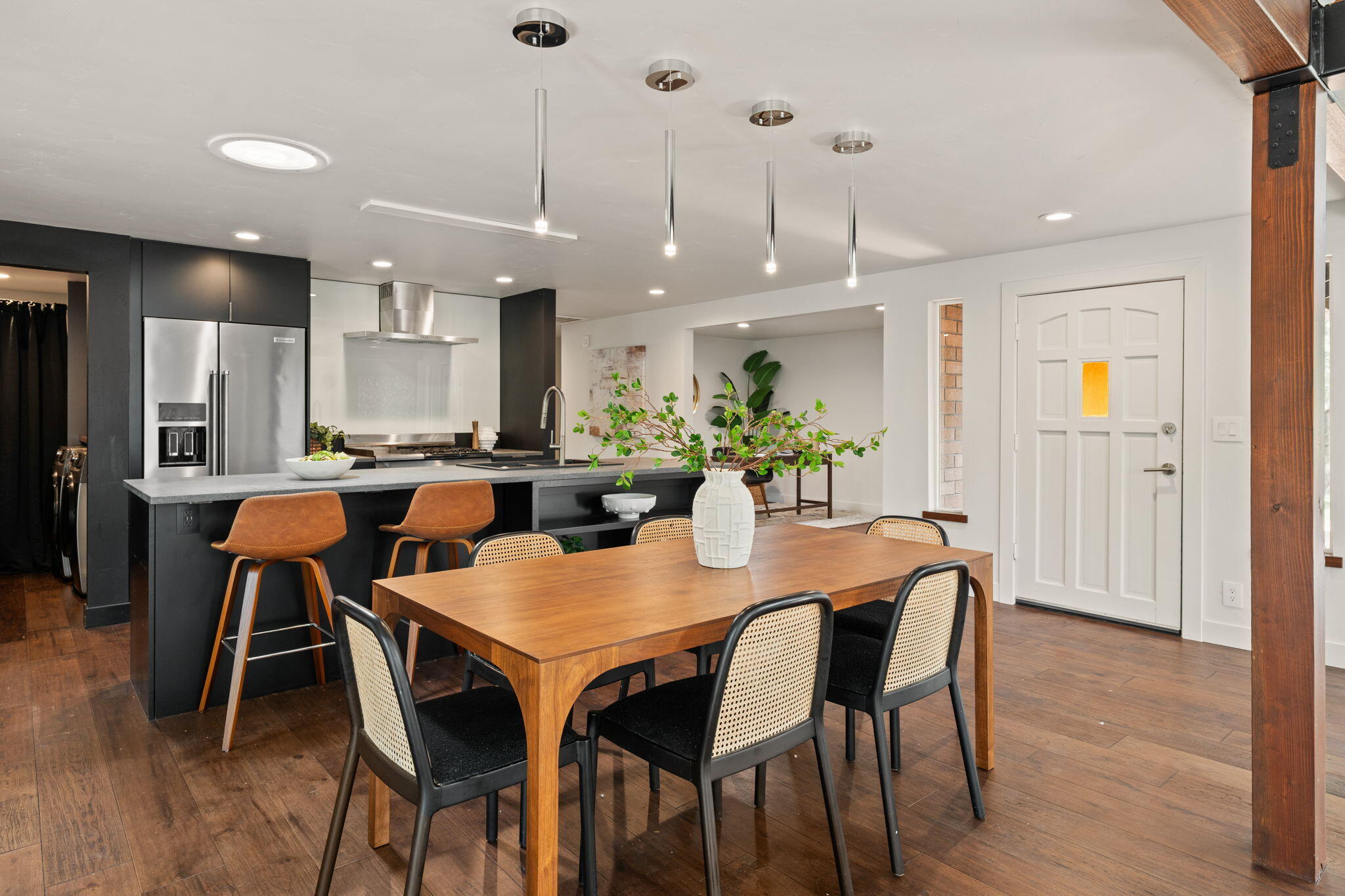 20409 Pine Vista Drive