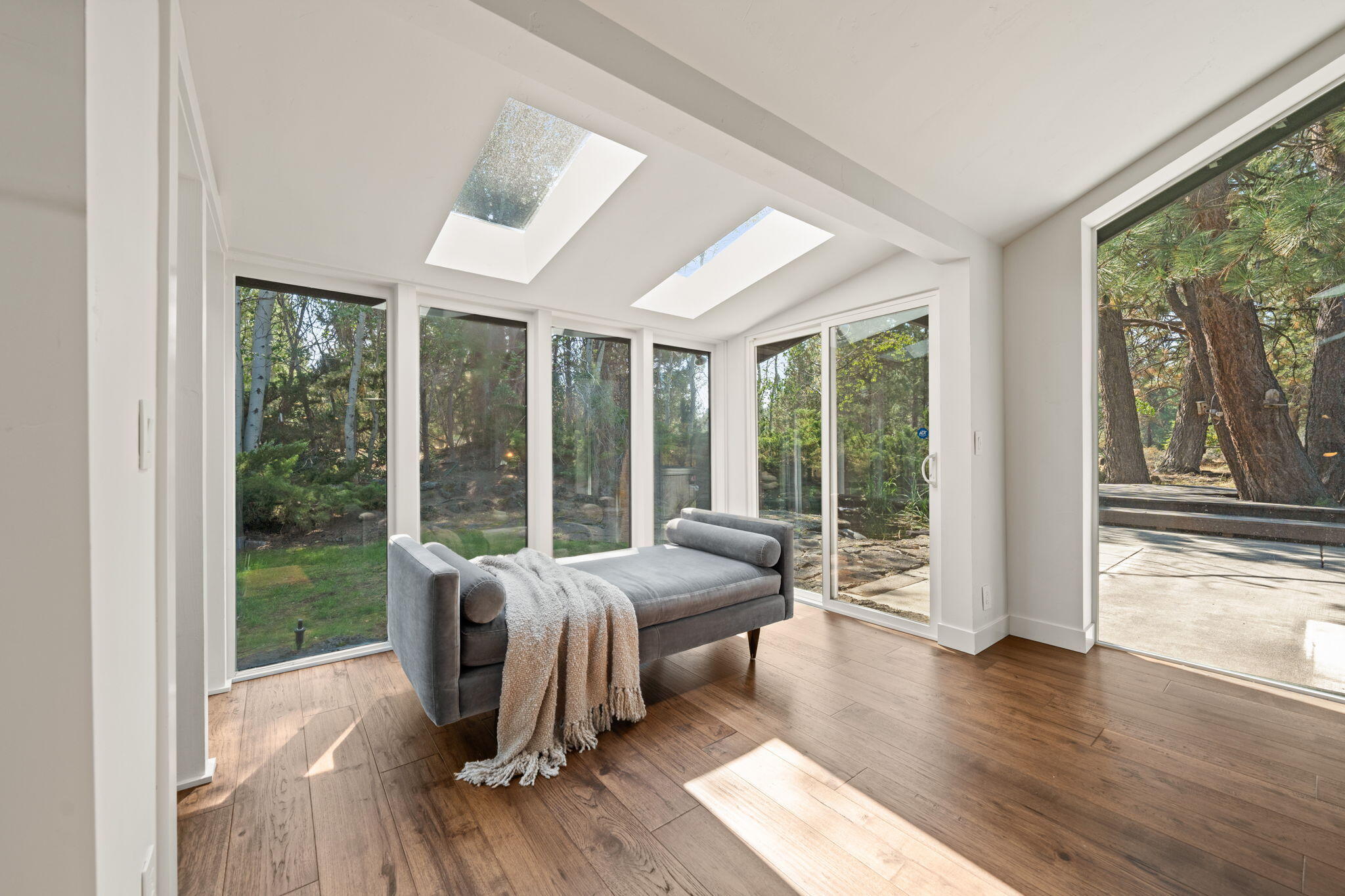 20409 Pine Vista Drive