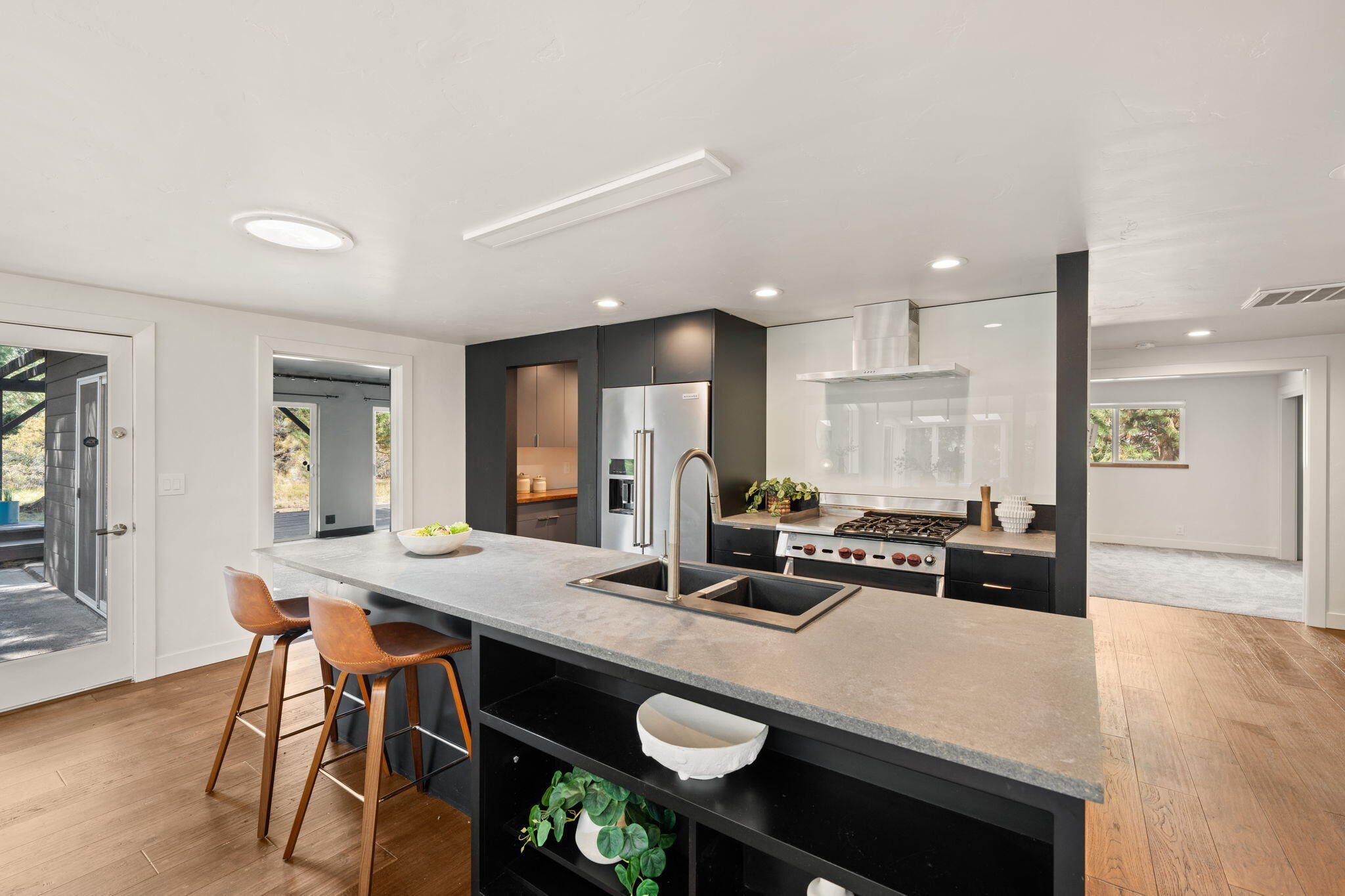 20409 Pine Vista Drive