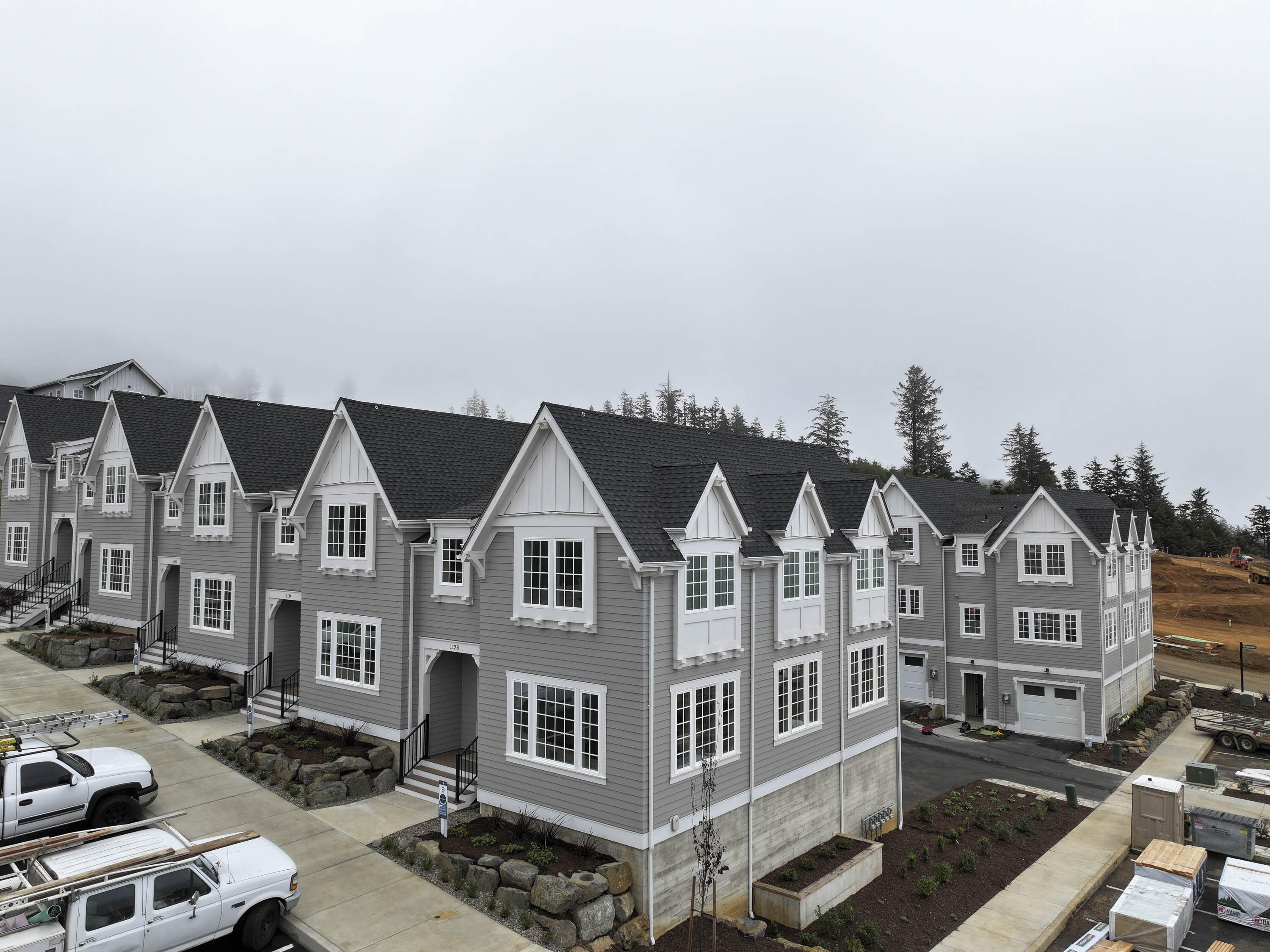 1128 NE Seascape Avenue, 9