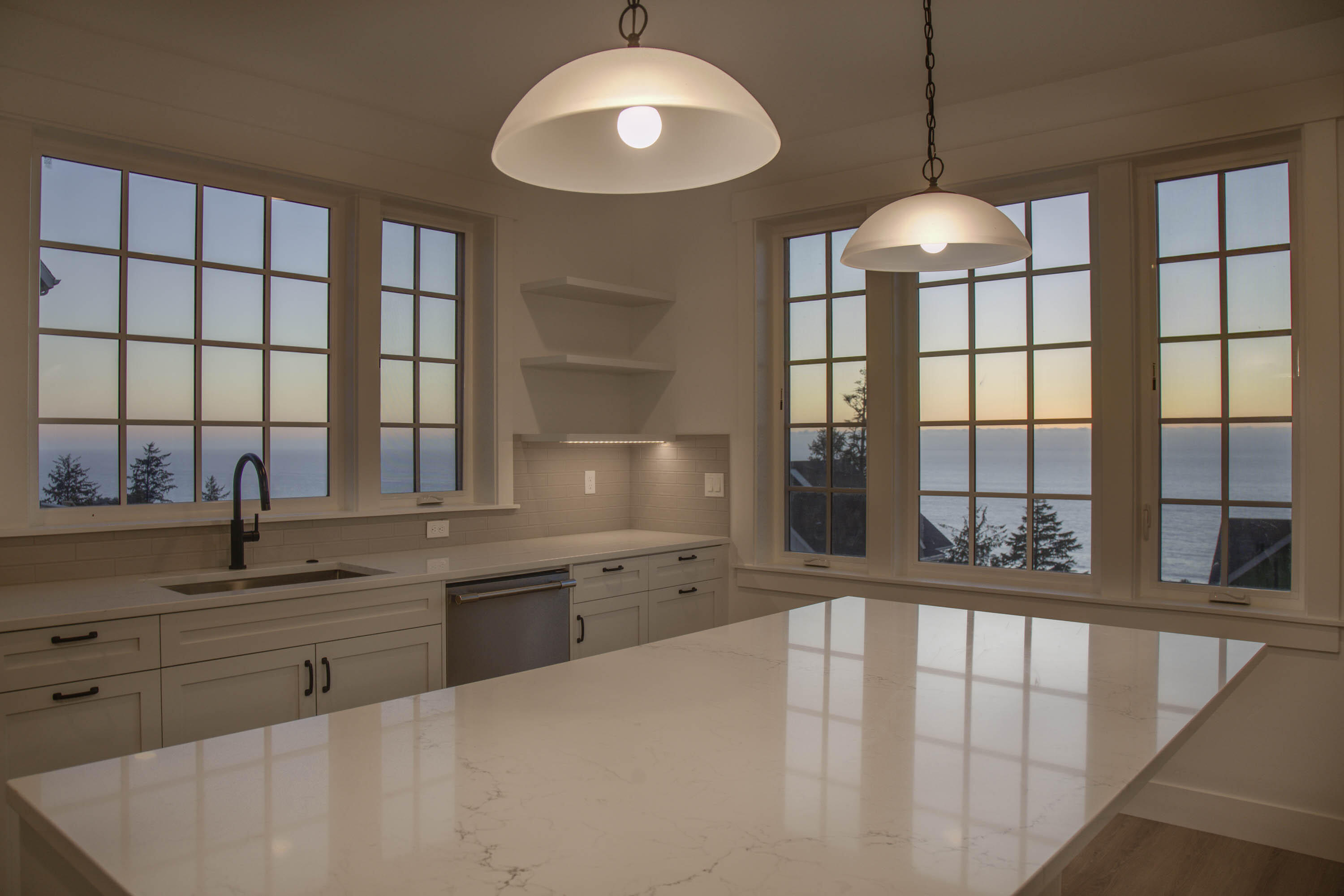 1128 NE Seascape Avenue, 9