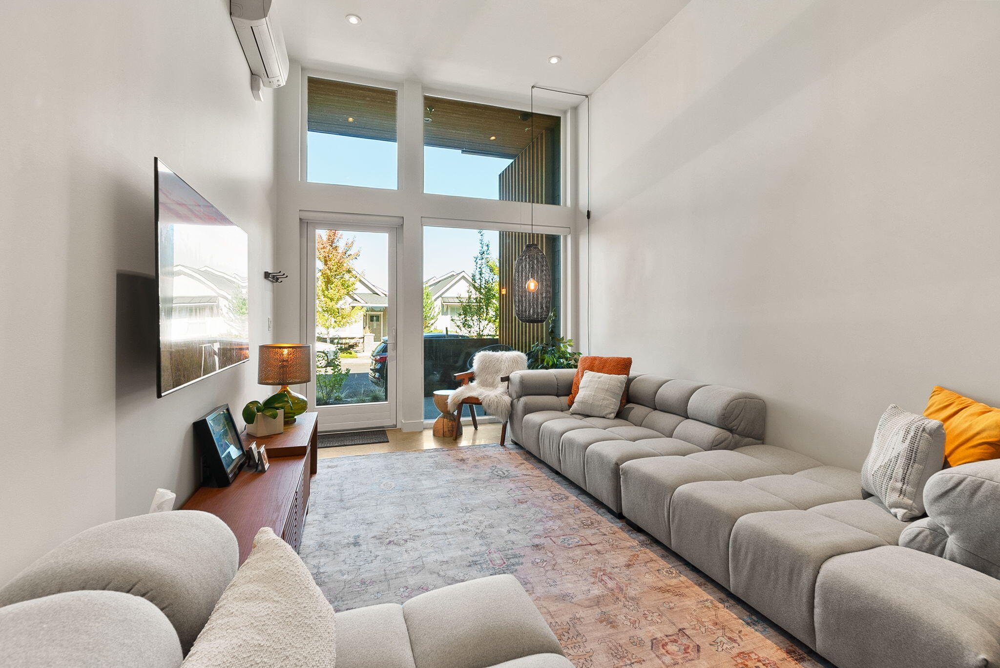 2745 NW Ordway Avenue, 104