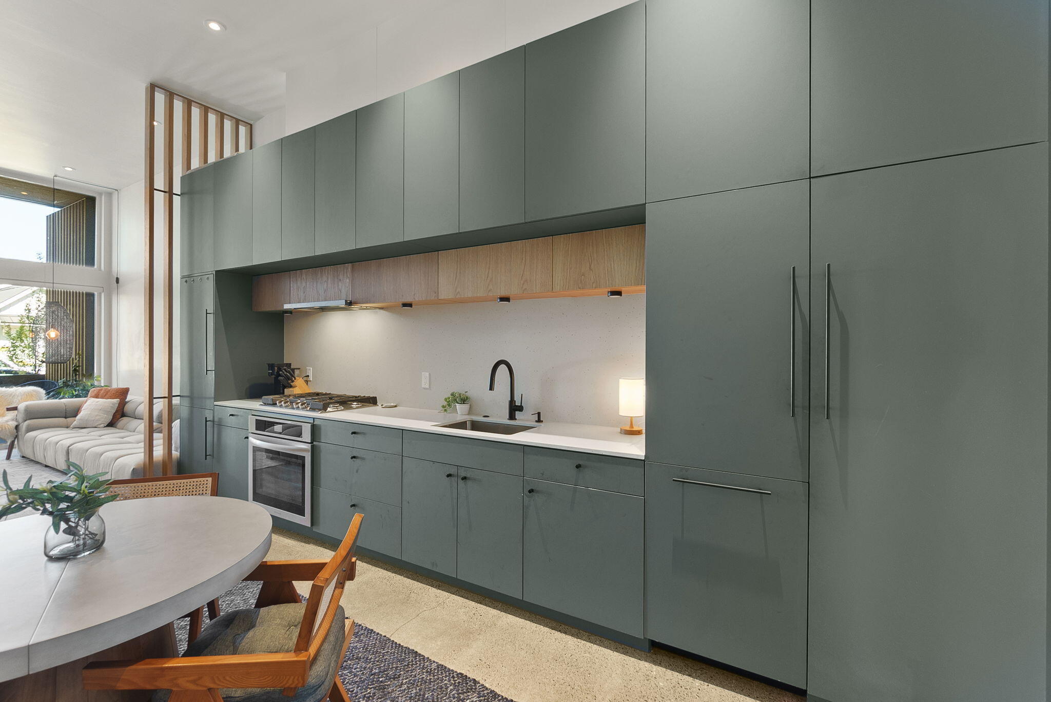 2745 NW Ordway Avenue, 104