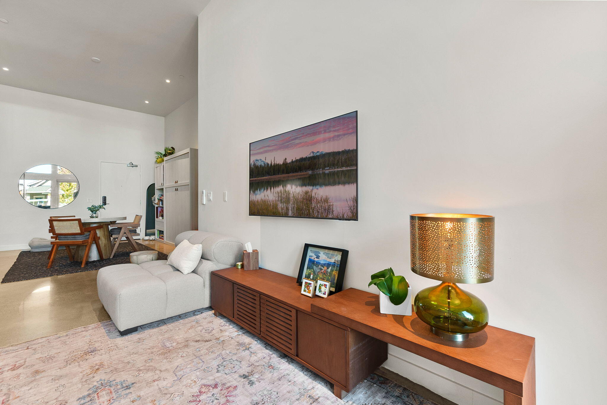 2745 NW Ordway Avenue, 104