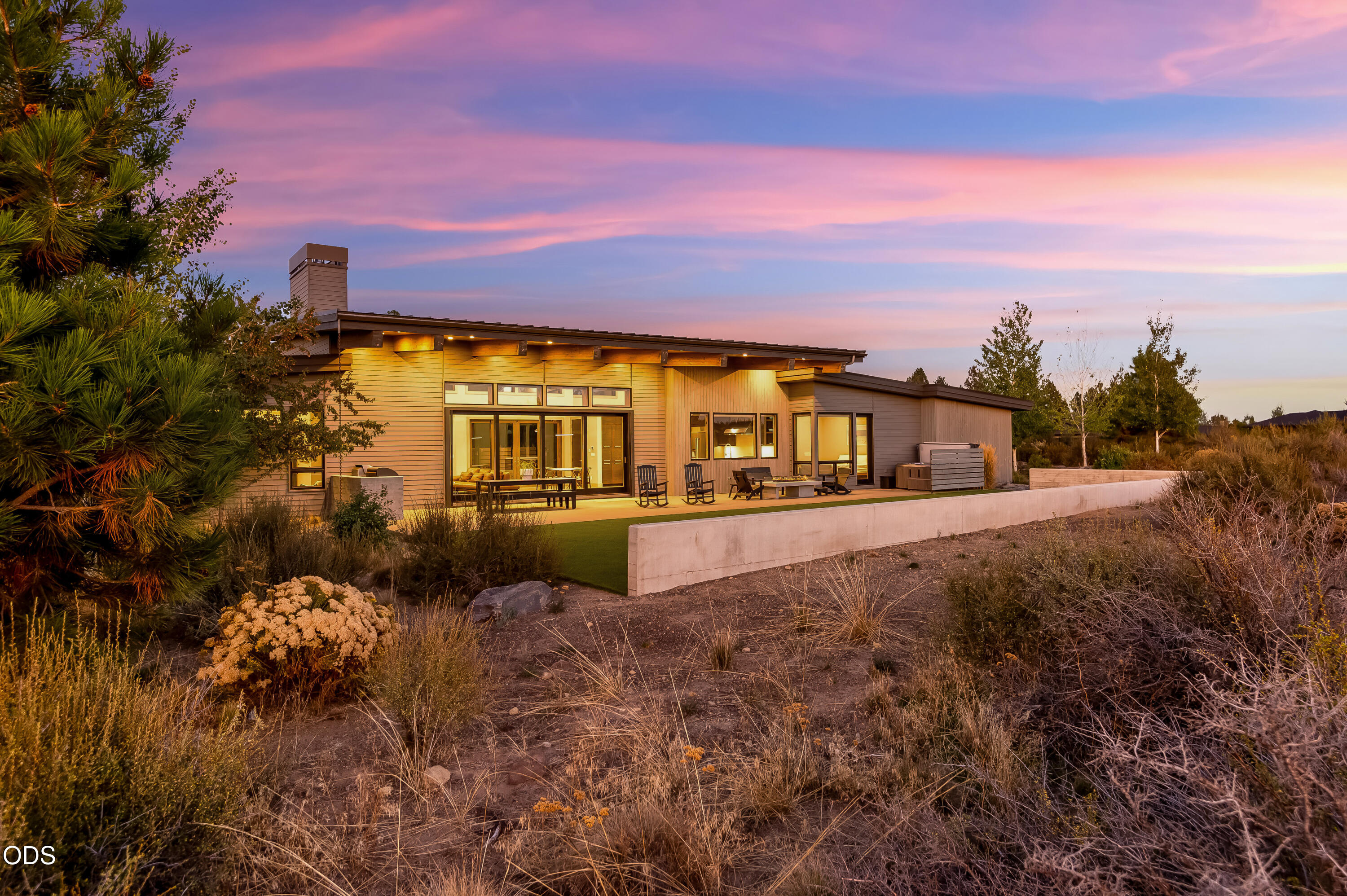 61785 Hosmer Lake Drive