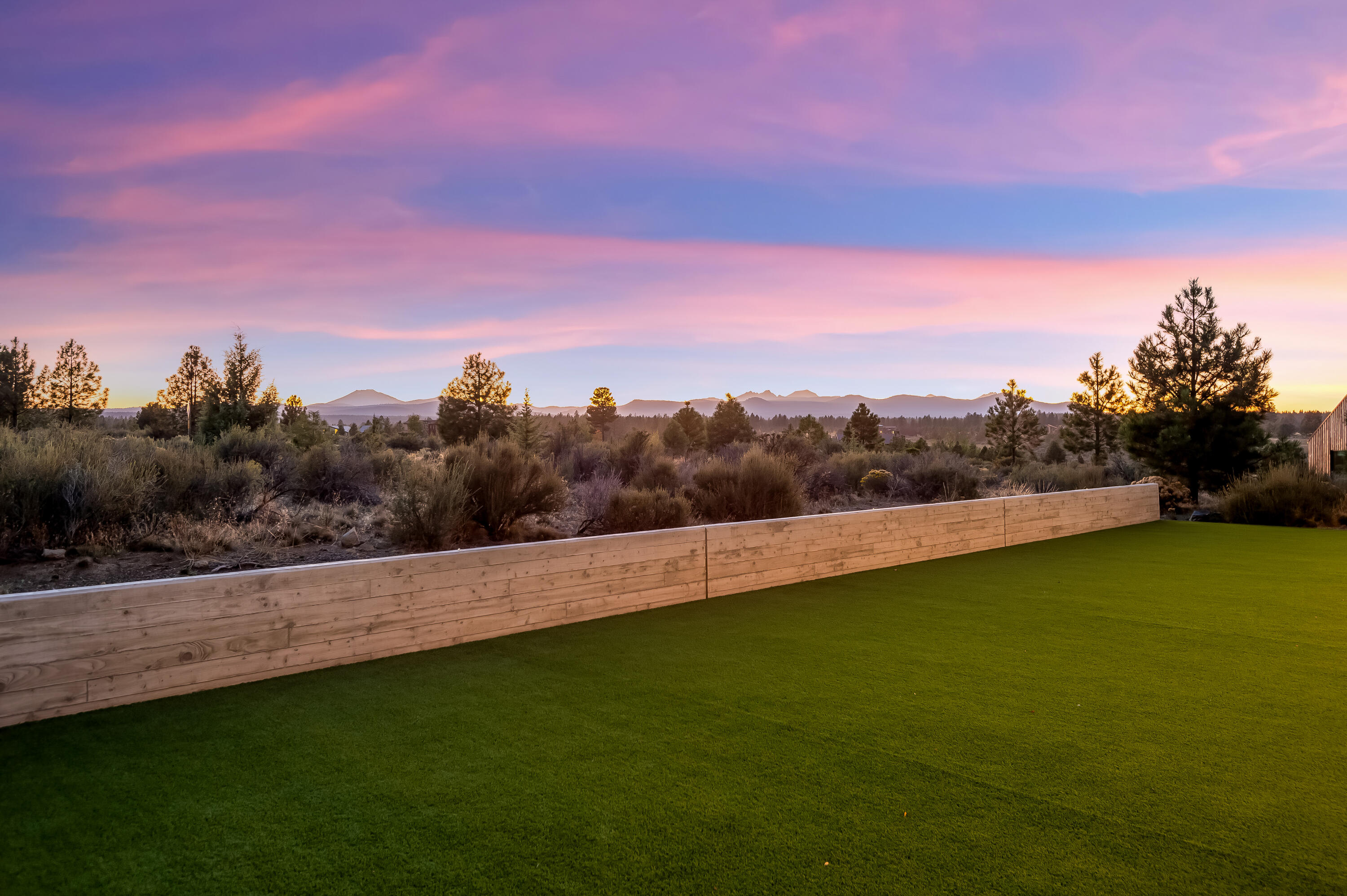 61785 Hosmer Lake Drive