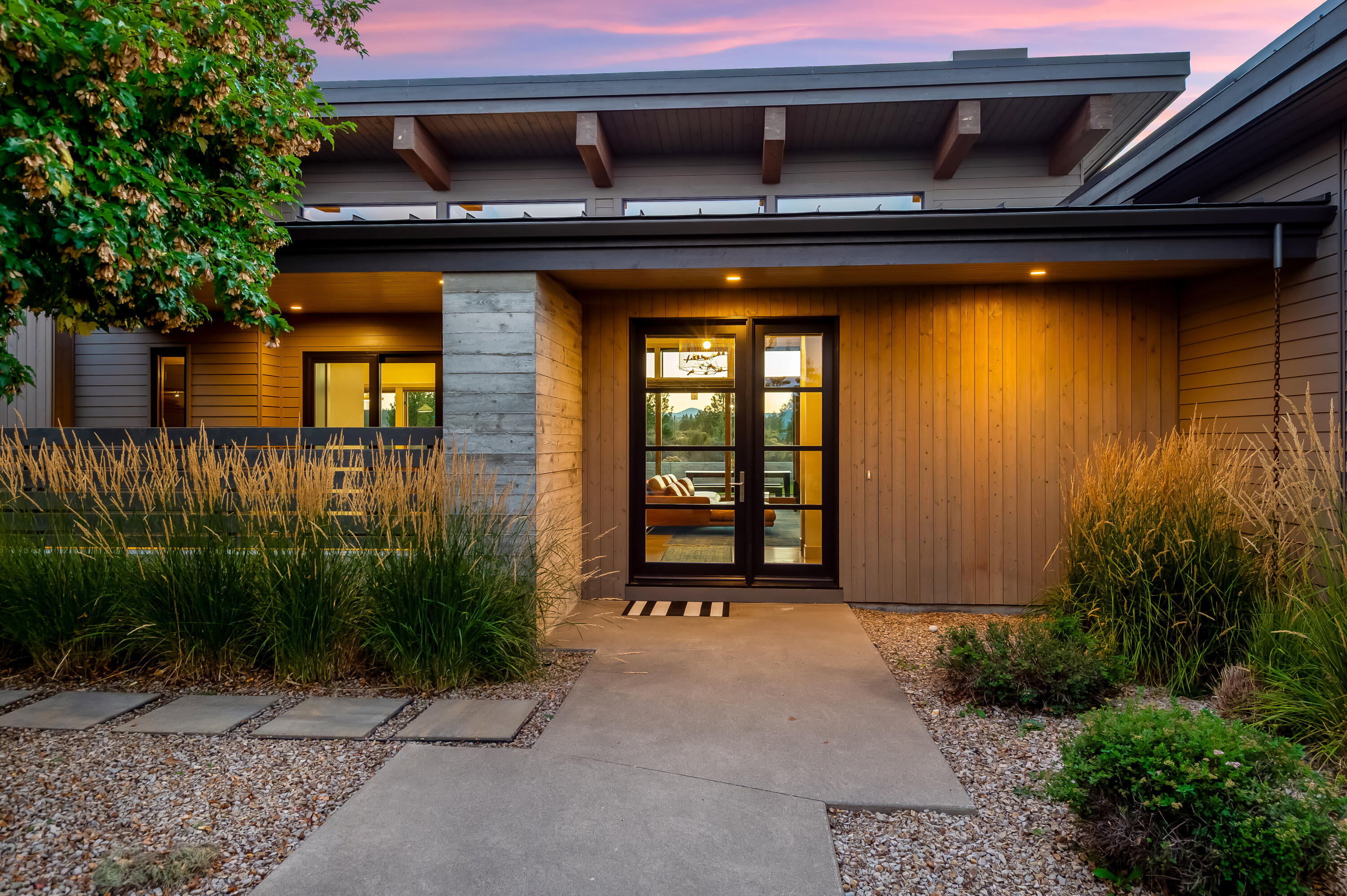 61785 Hosmer Lake Drive