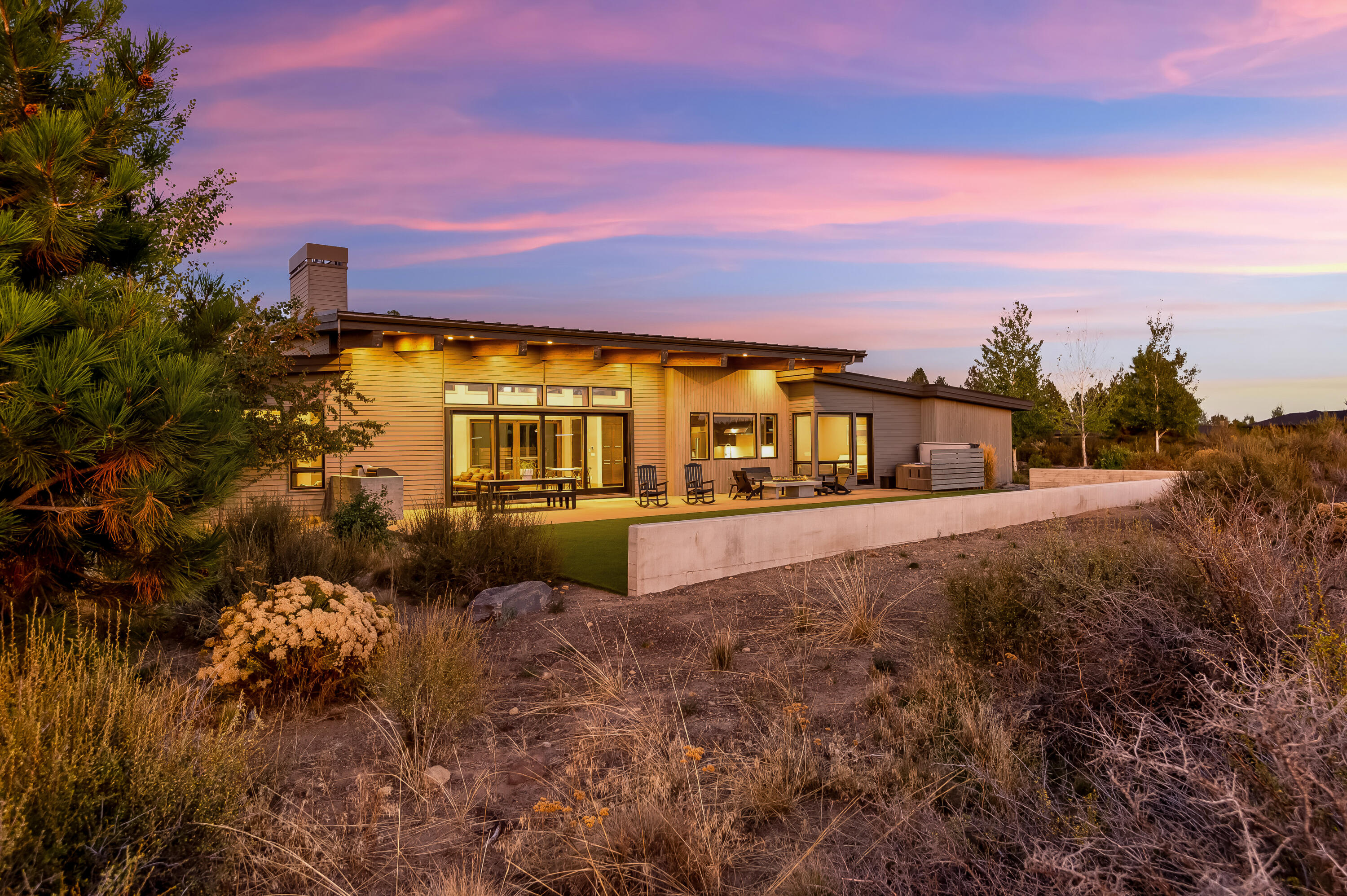 61785 Hosmer Lake Drive