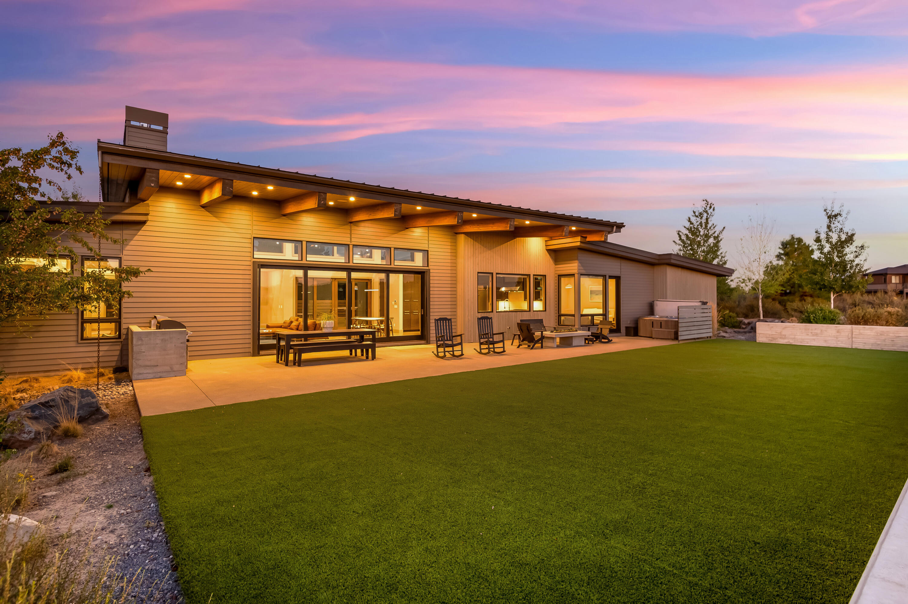 61785 Hosmer Lake Drive