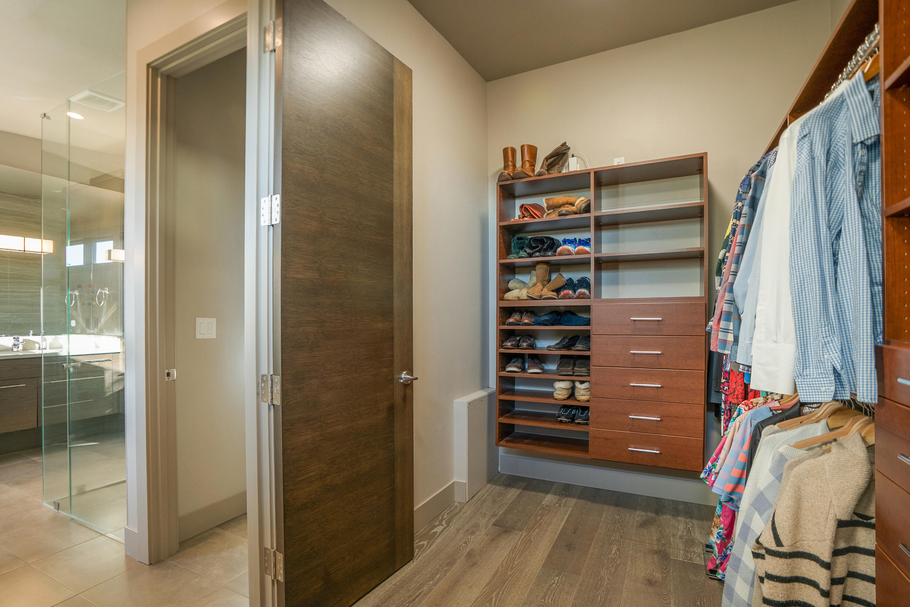 61785 Hosmer Lake Drive