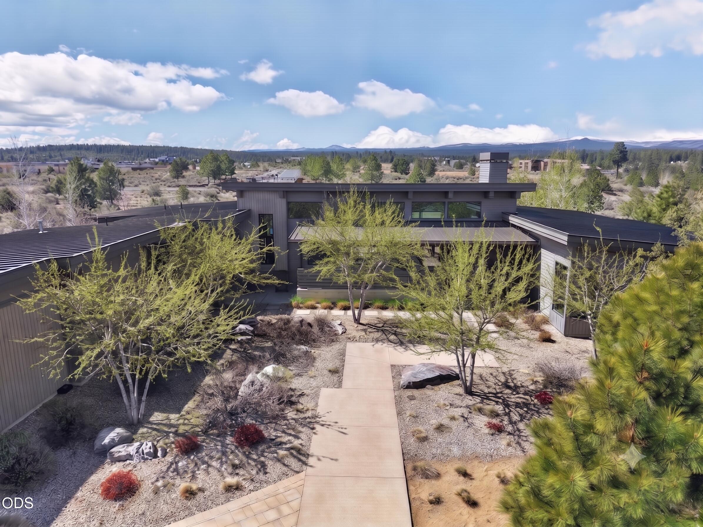 61785 Hosmer Lake Drive