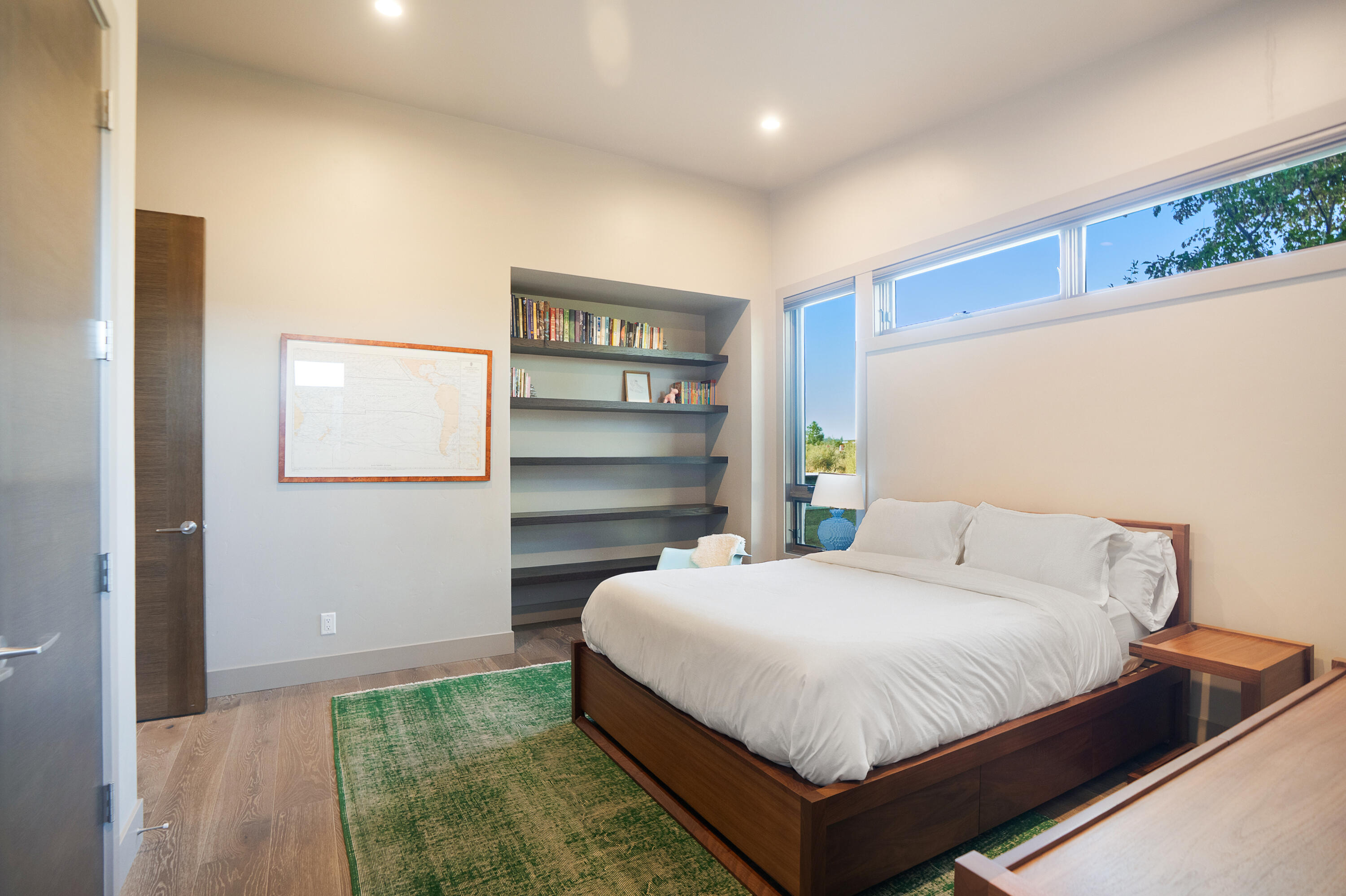 61785 Hosmer Lake Drive