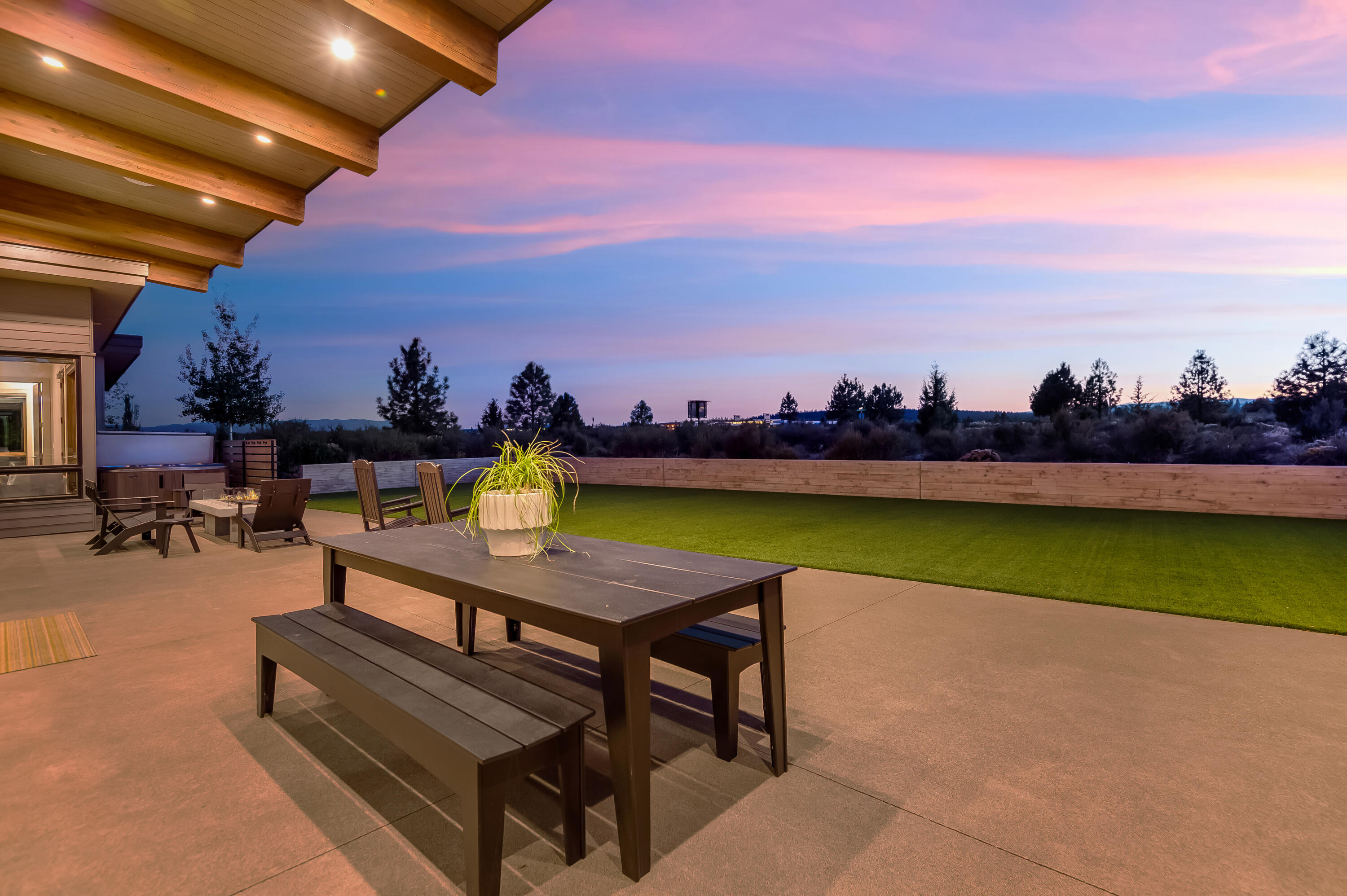 61785 Hosmer Lake Drive