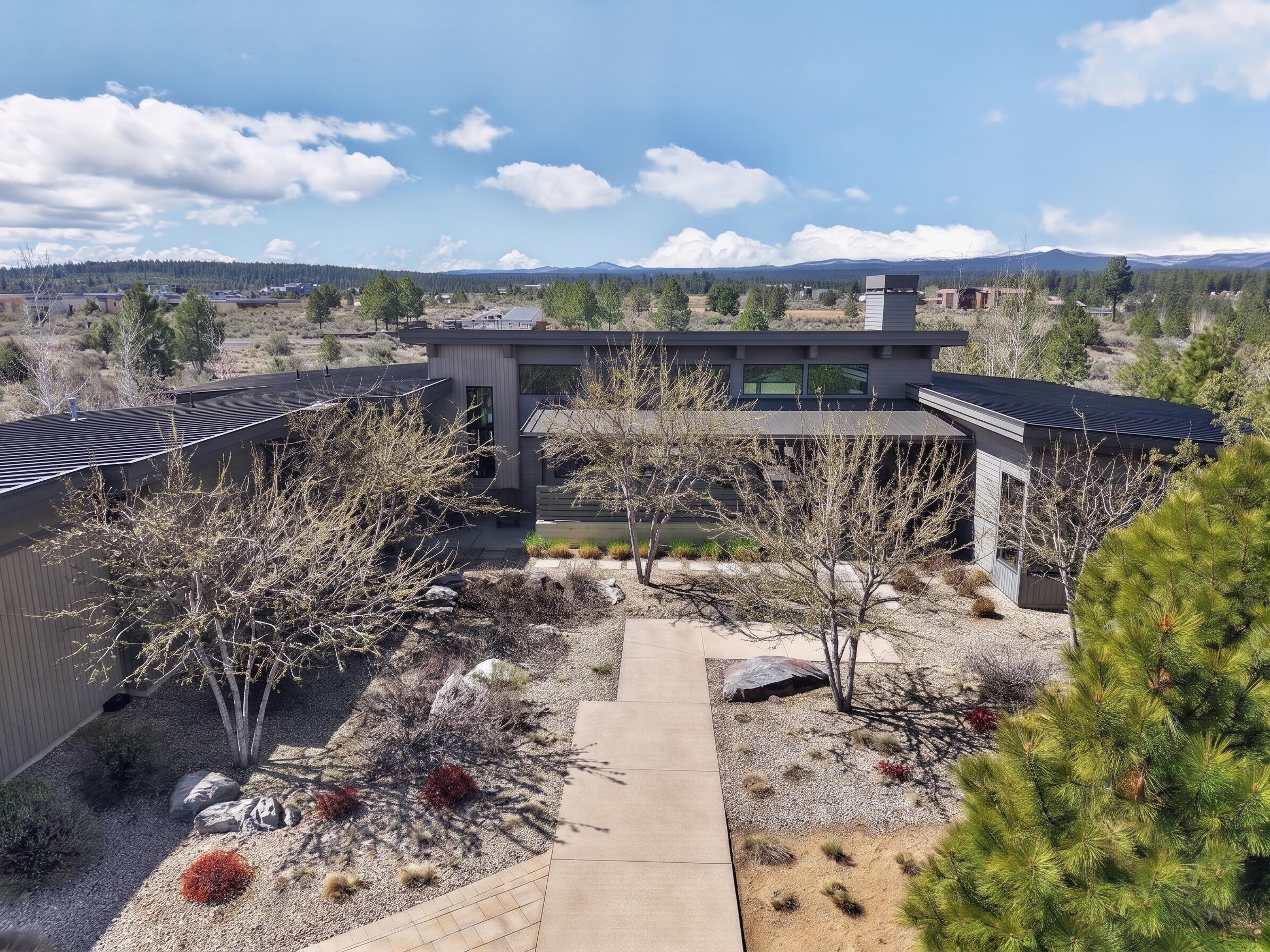 61785 Hosmer Lake Drive