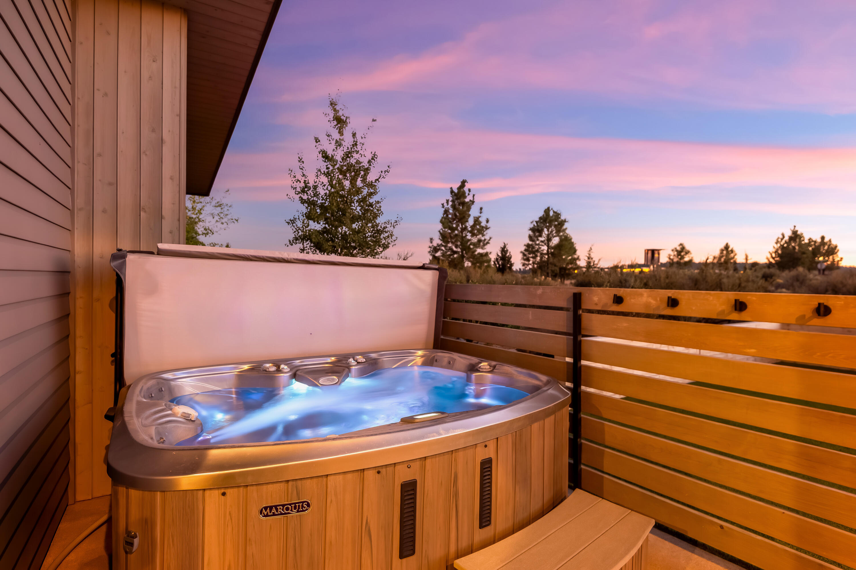 61785 Hosmer Lake Drive