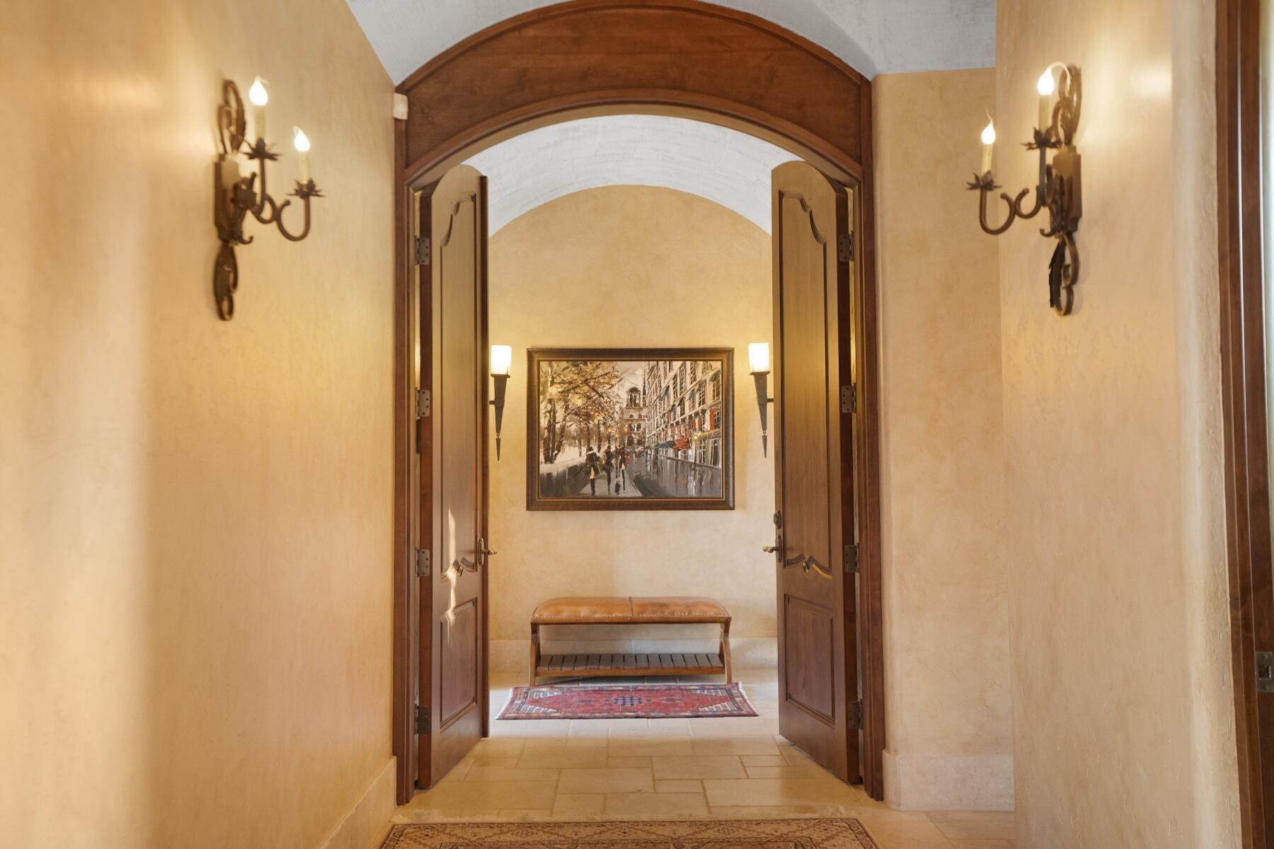 11750 NE Canyons Ranch Drive