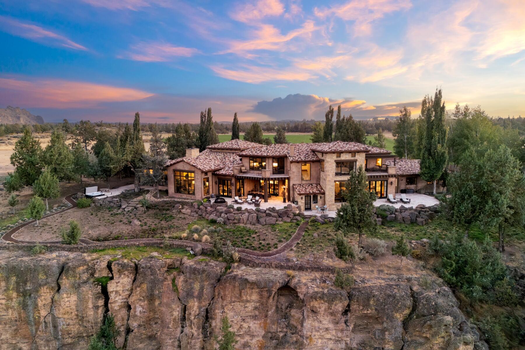 11750 NE Canyons Ranch Drive