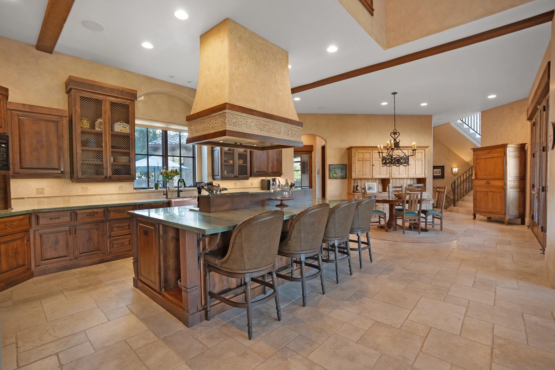 11750 NE Canyons Ranch Drive