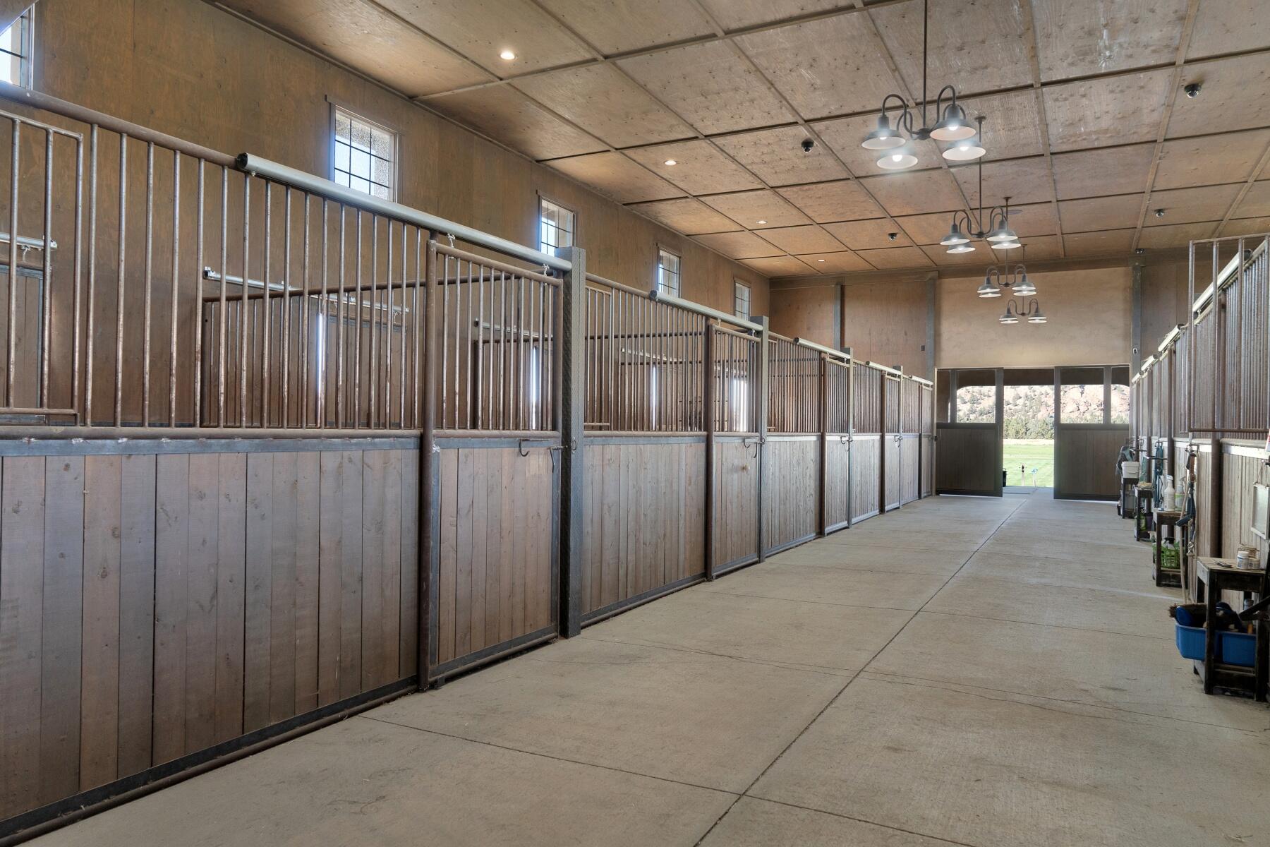 11750 NE Canyons Ranch Drive