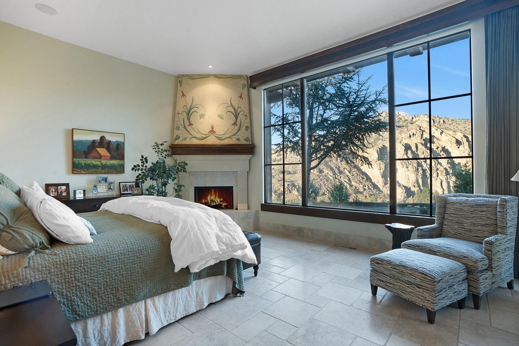 11750 NE Canyons Ranch Drive