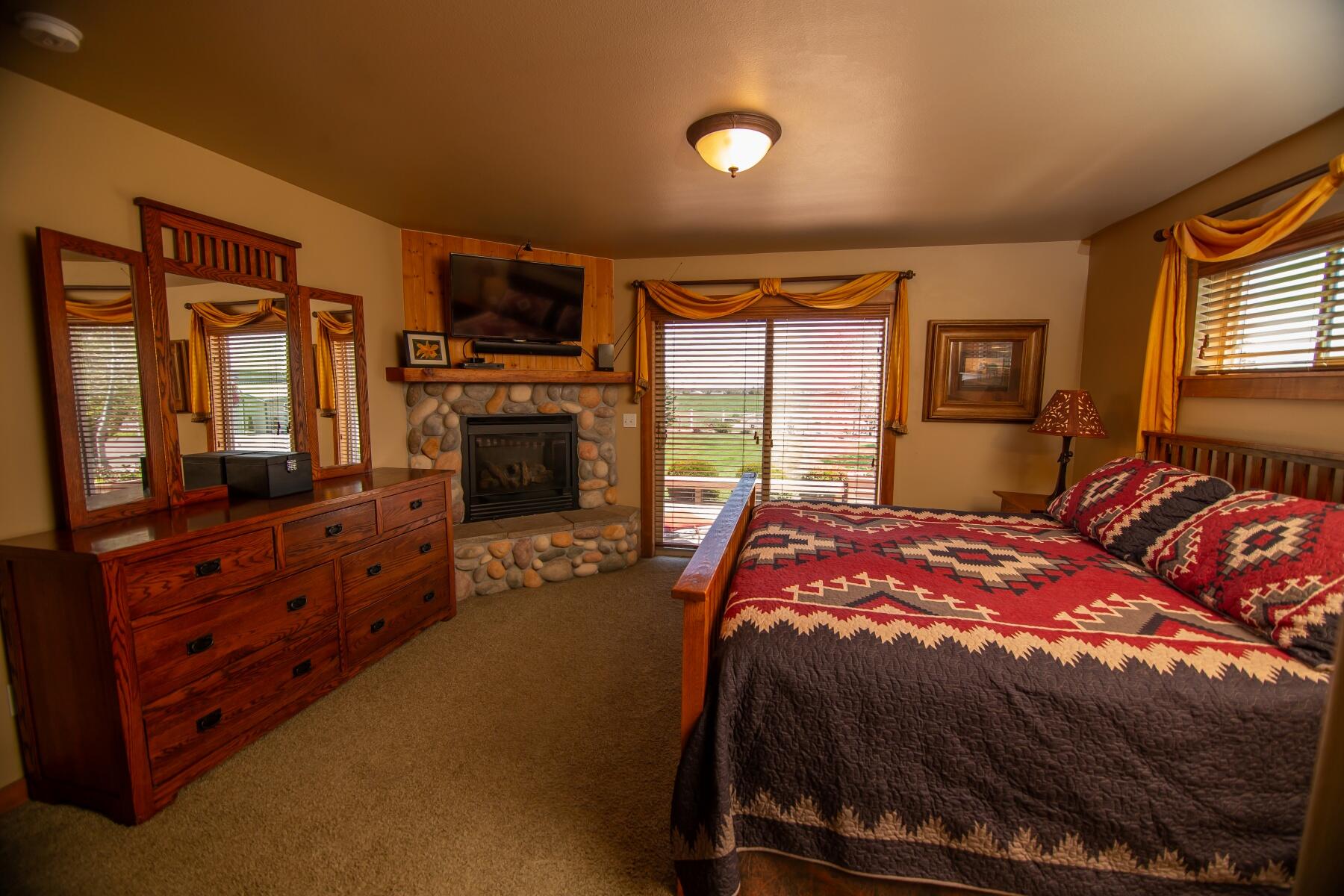 61416 Cougar Trail