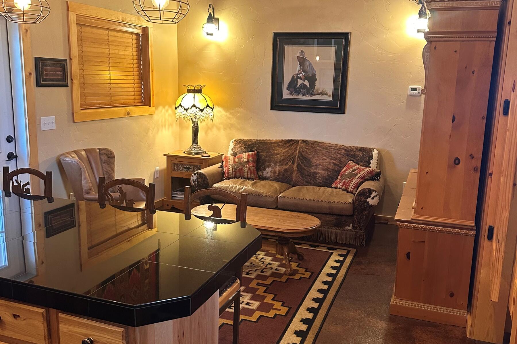 61416 Cougar Trail