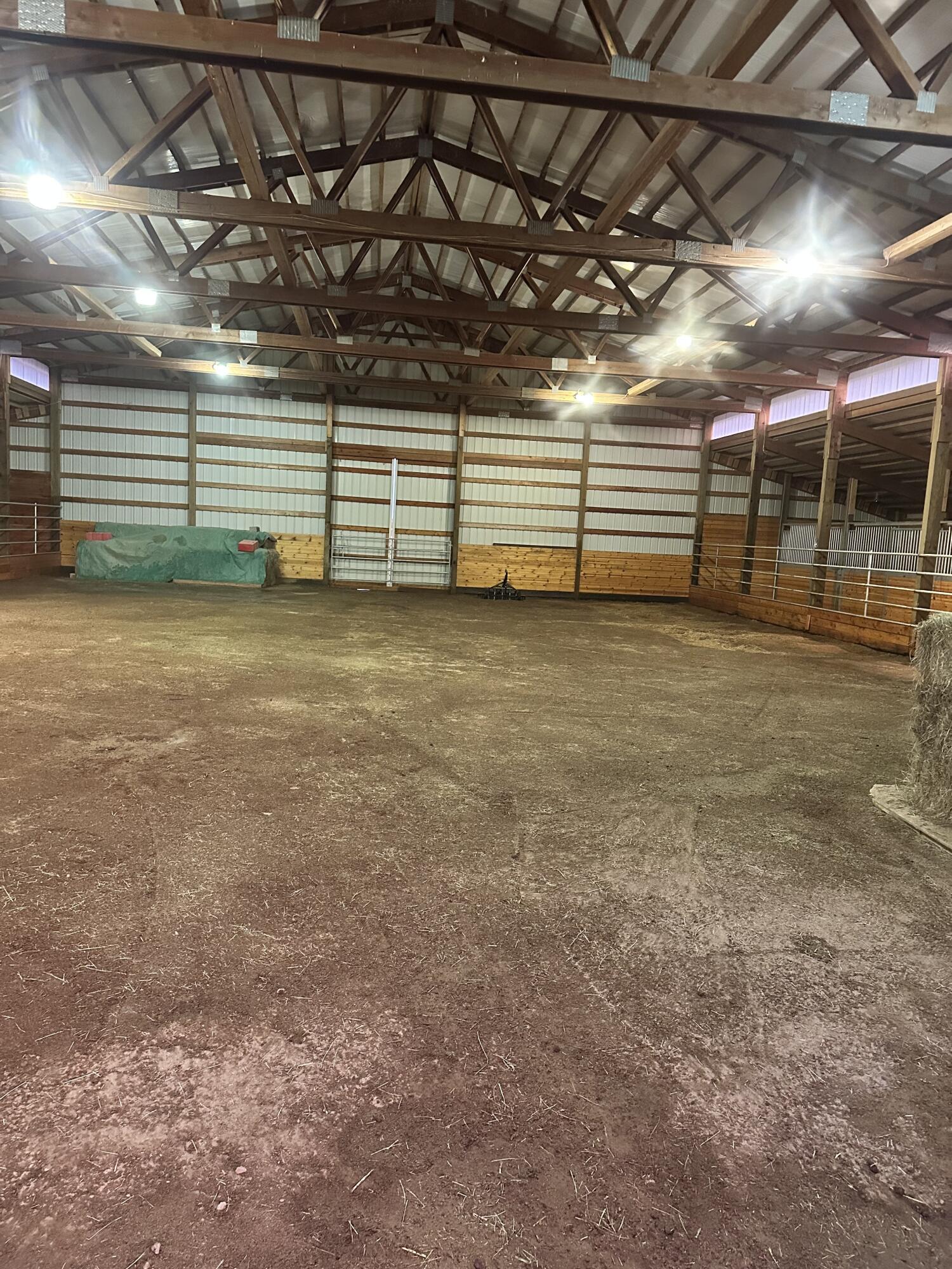 61416 Cougar Trail