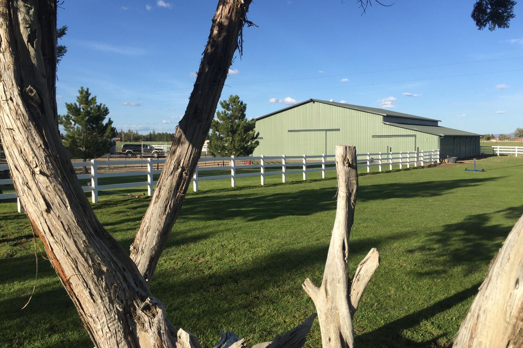 61416 Cougar Trail