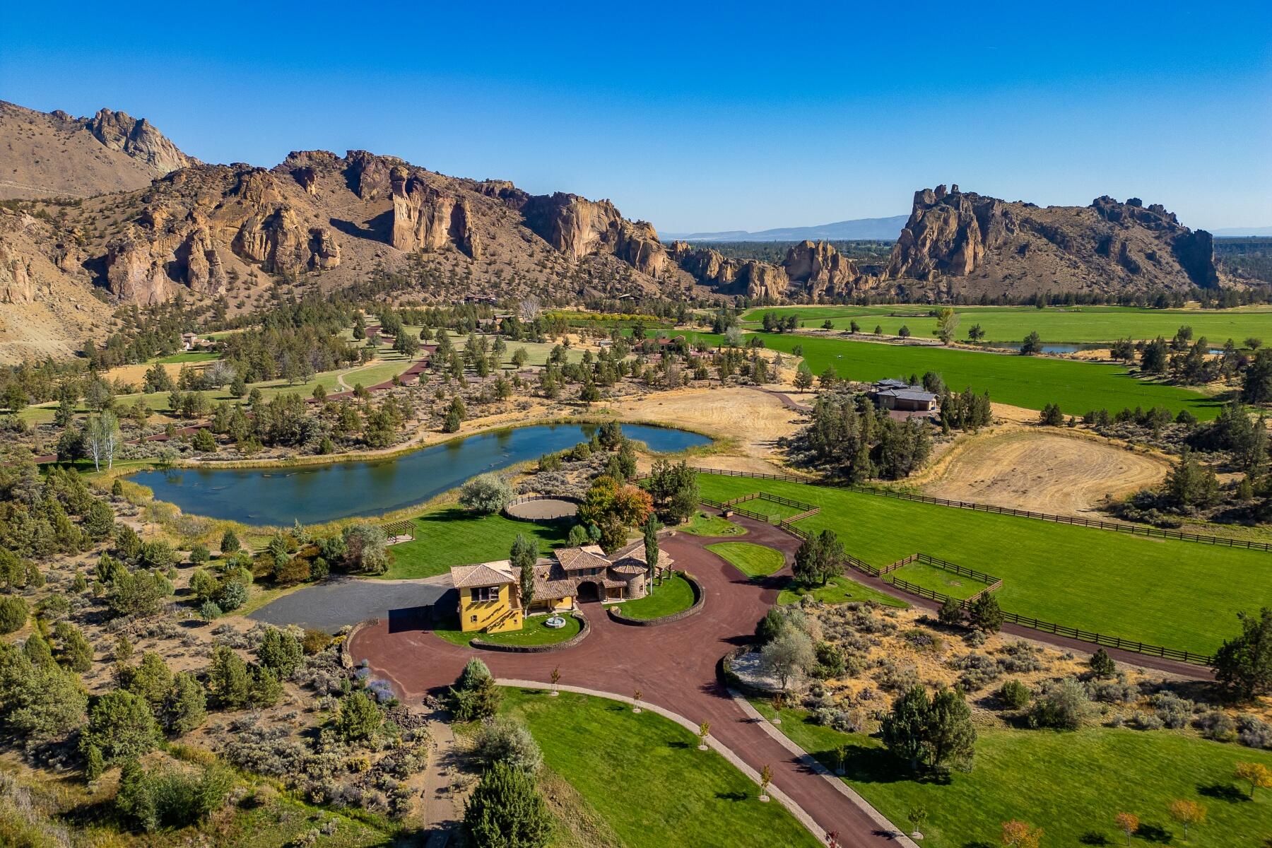 11330 NE Canyons Ranch Drive