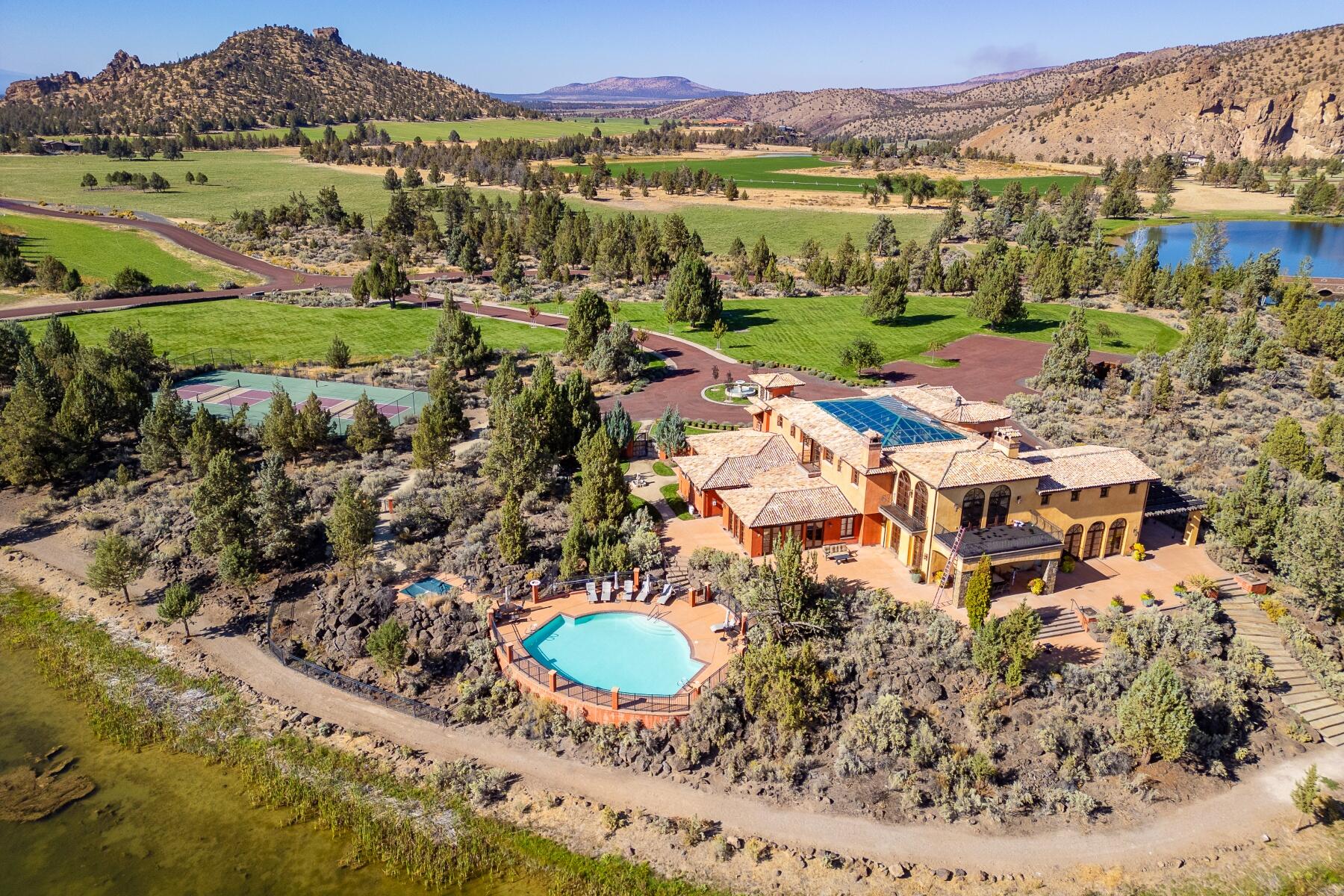 11330 NE Canyons Ranch Drive