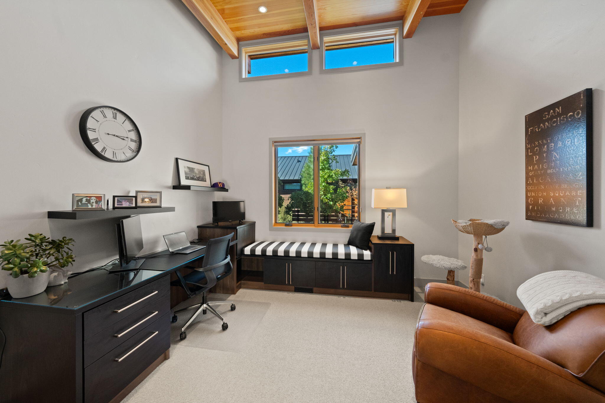 61612 Hosmer Lake Drive