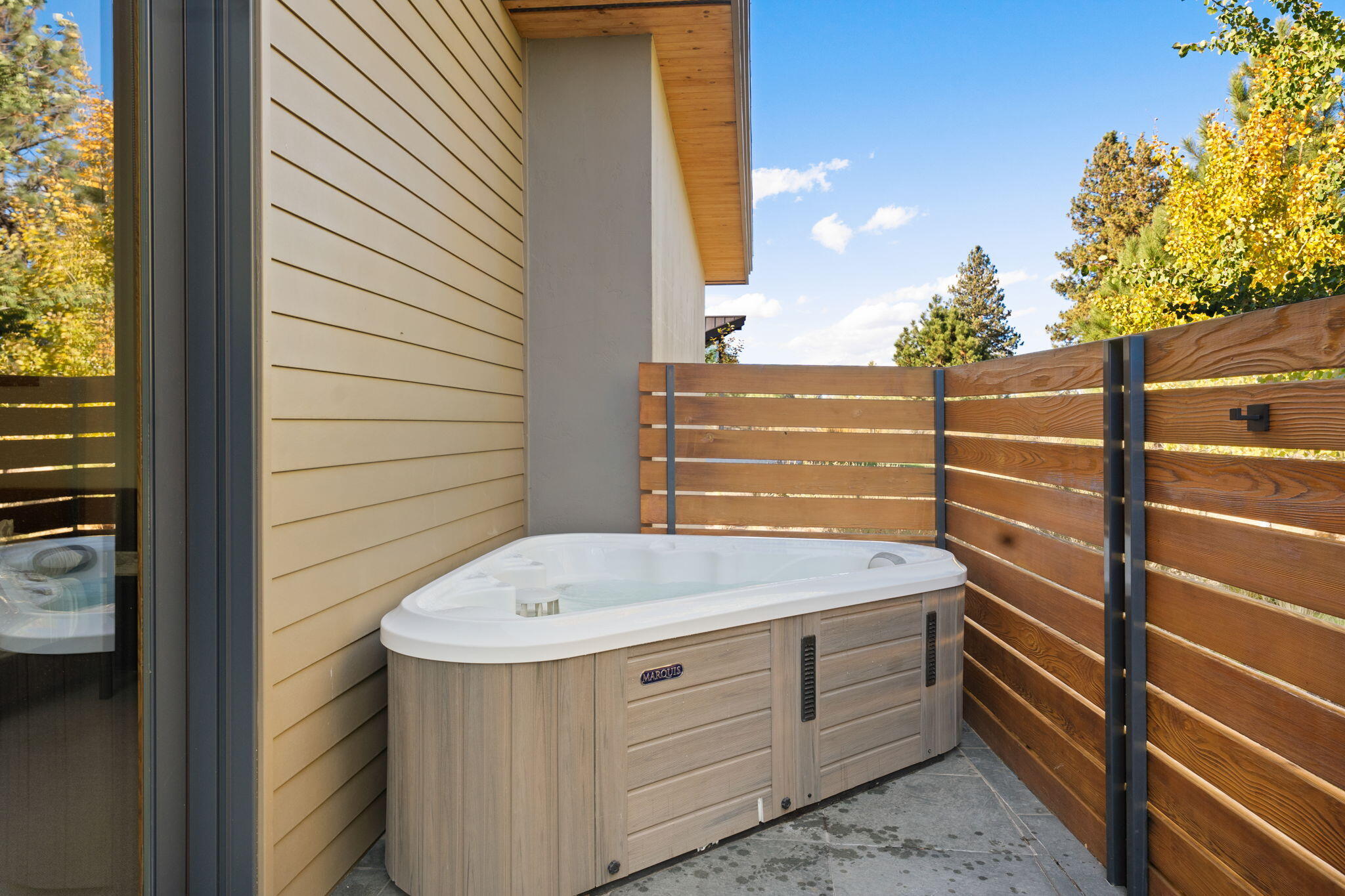 61612 Hosmer Lake Drive