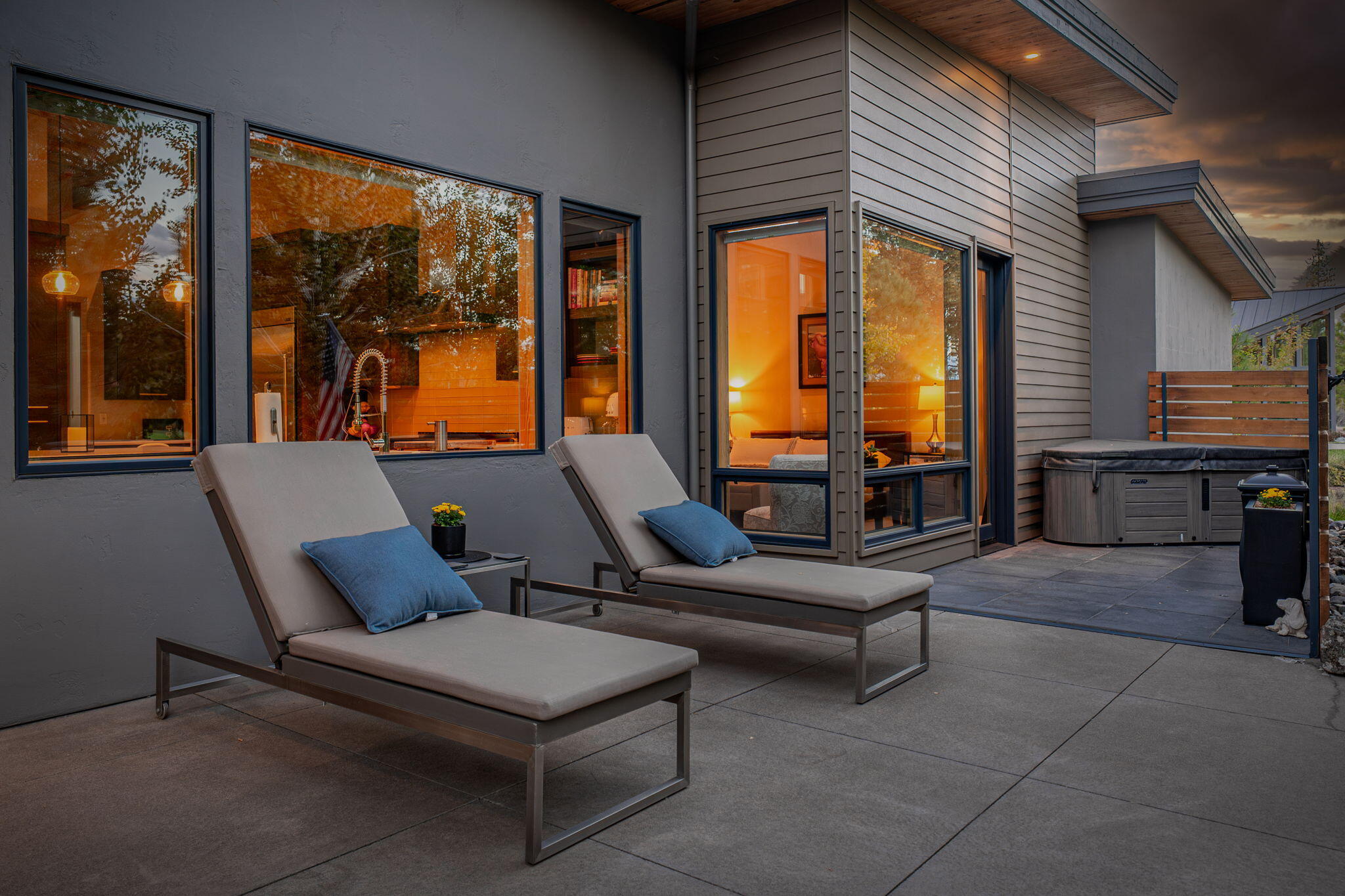 61612 Hosmer Lake Drive