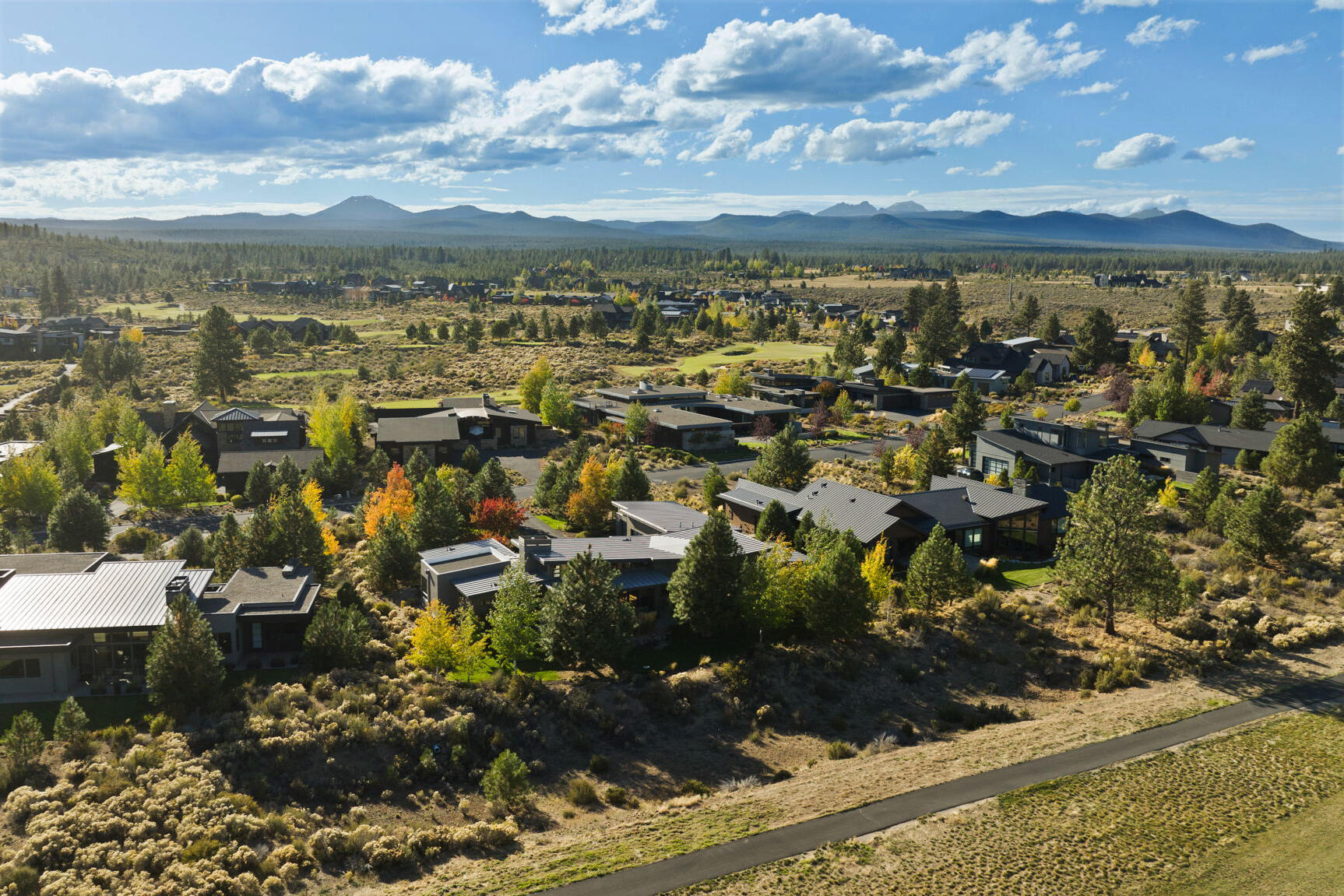 61612 Hosmer Lake Drive