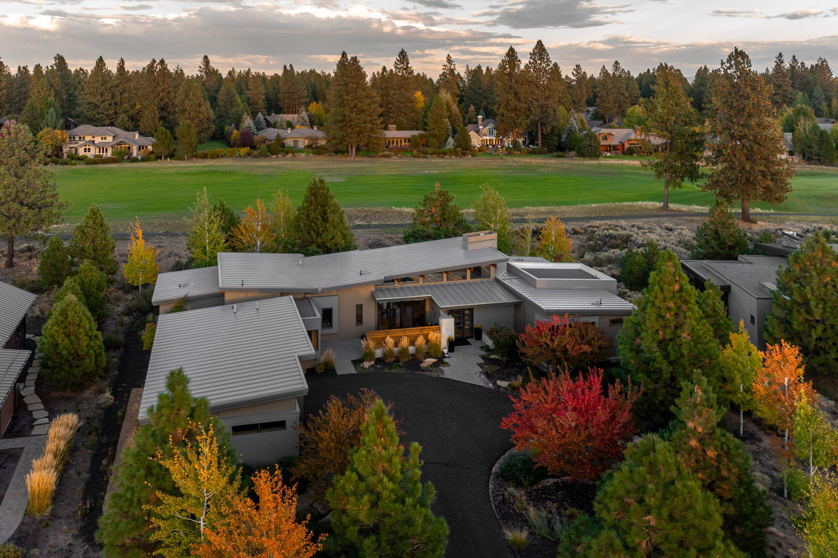 61612 Hosmer Lake Drive